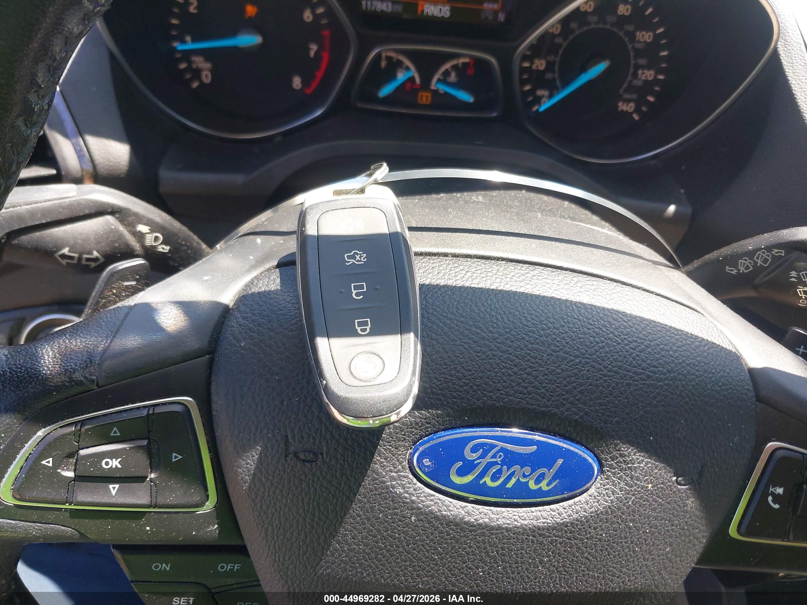 FORD ESCAPE image 11