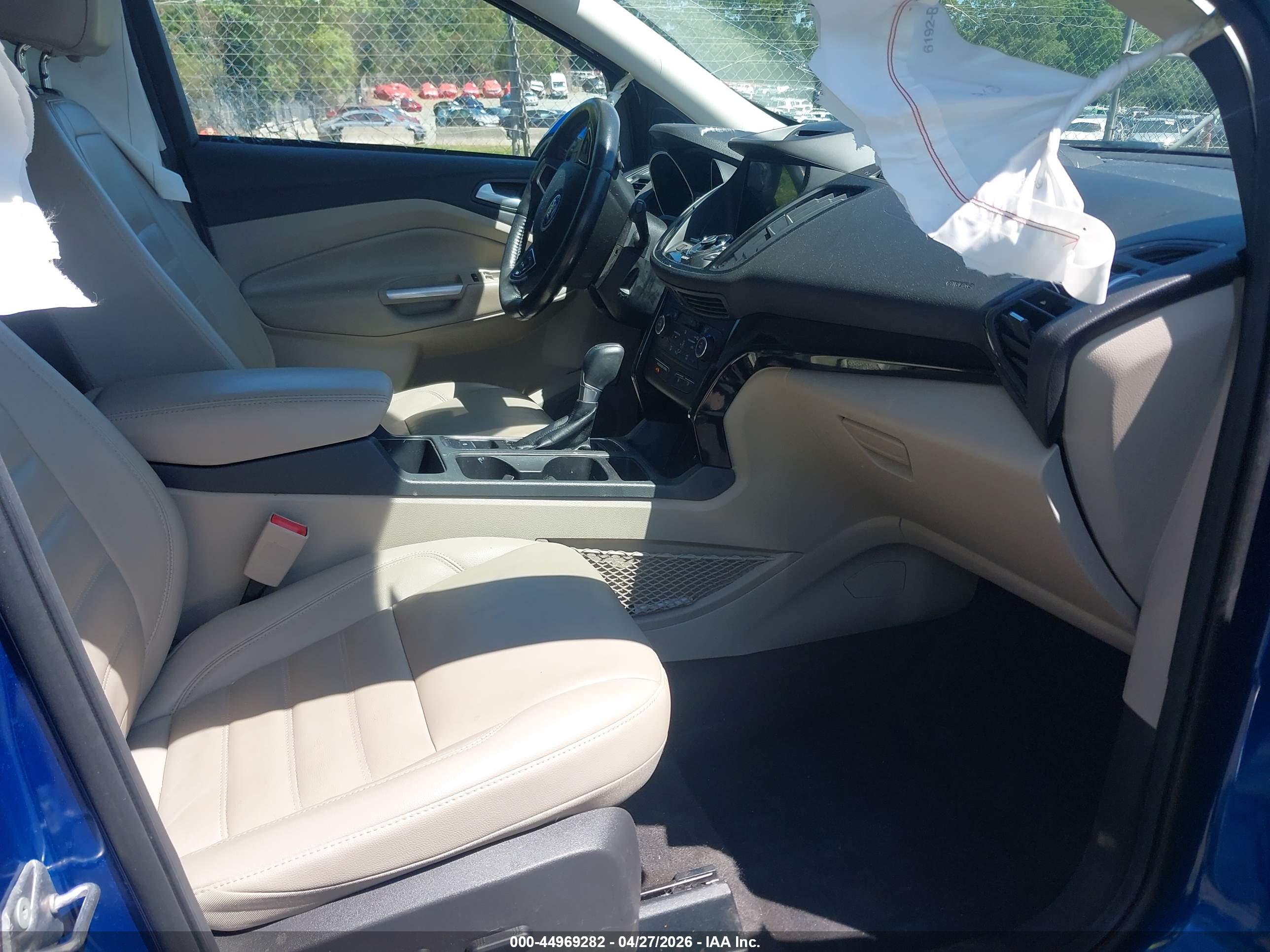 FORD ESCAPE image 5