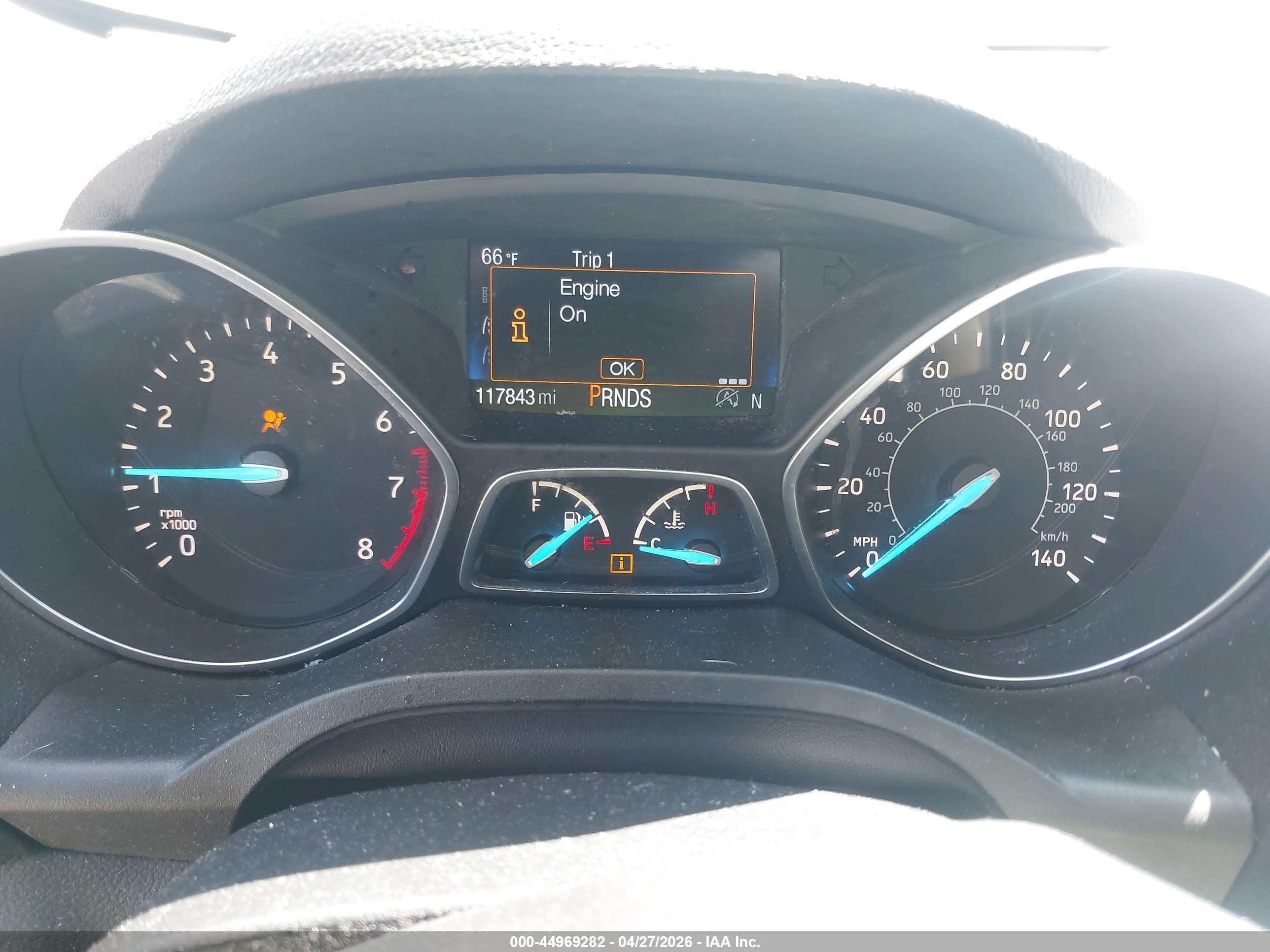 FORD ESCAPE image 7