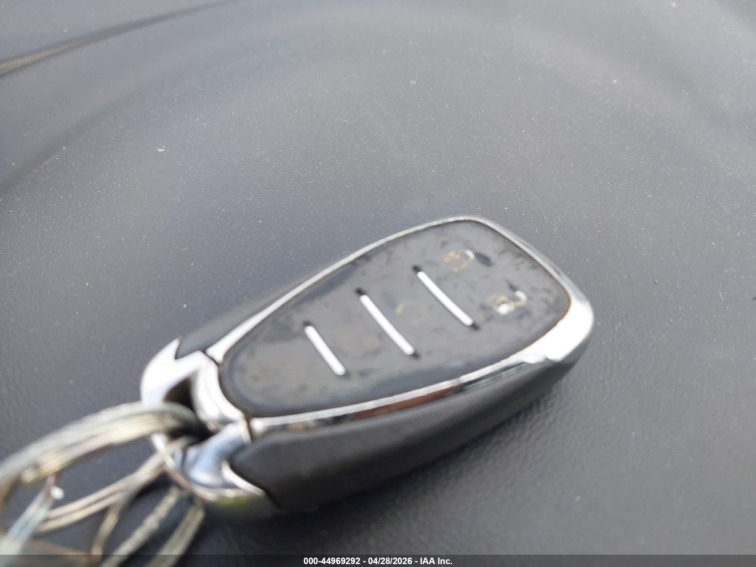 CHEVROLET MALIBU image 11