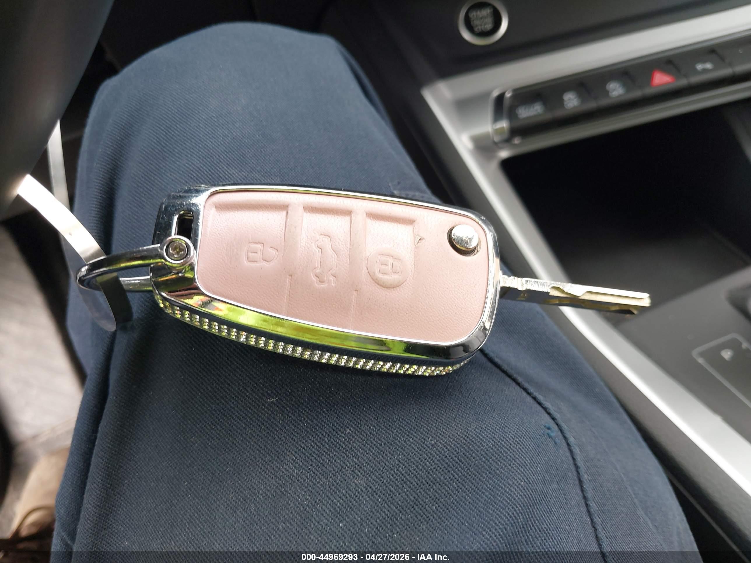 AUDI Q3 image 11