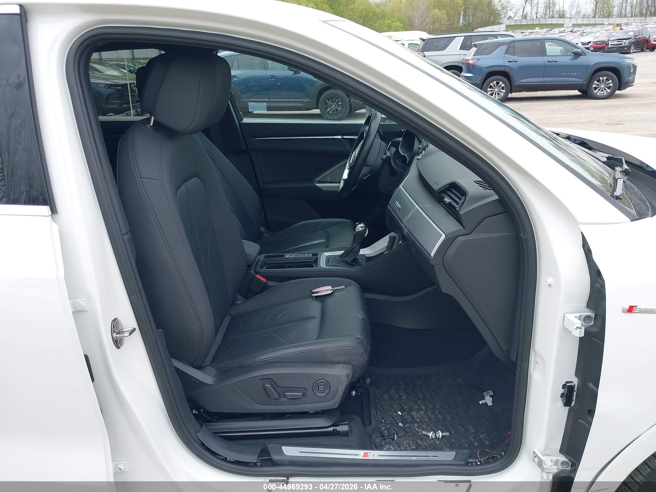 AUDI Q3 image 5