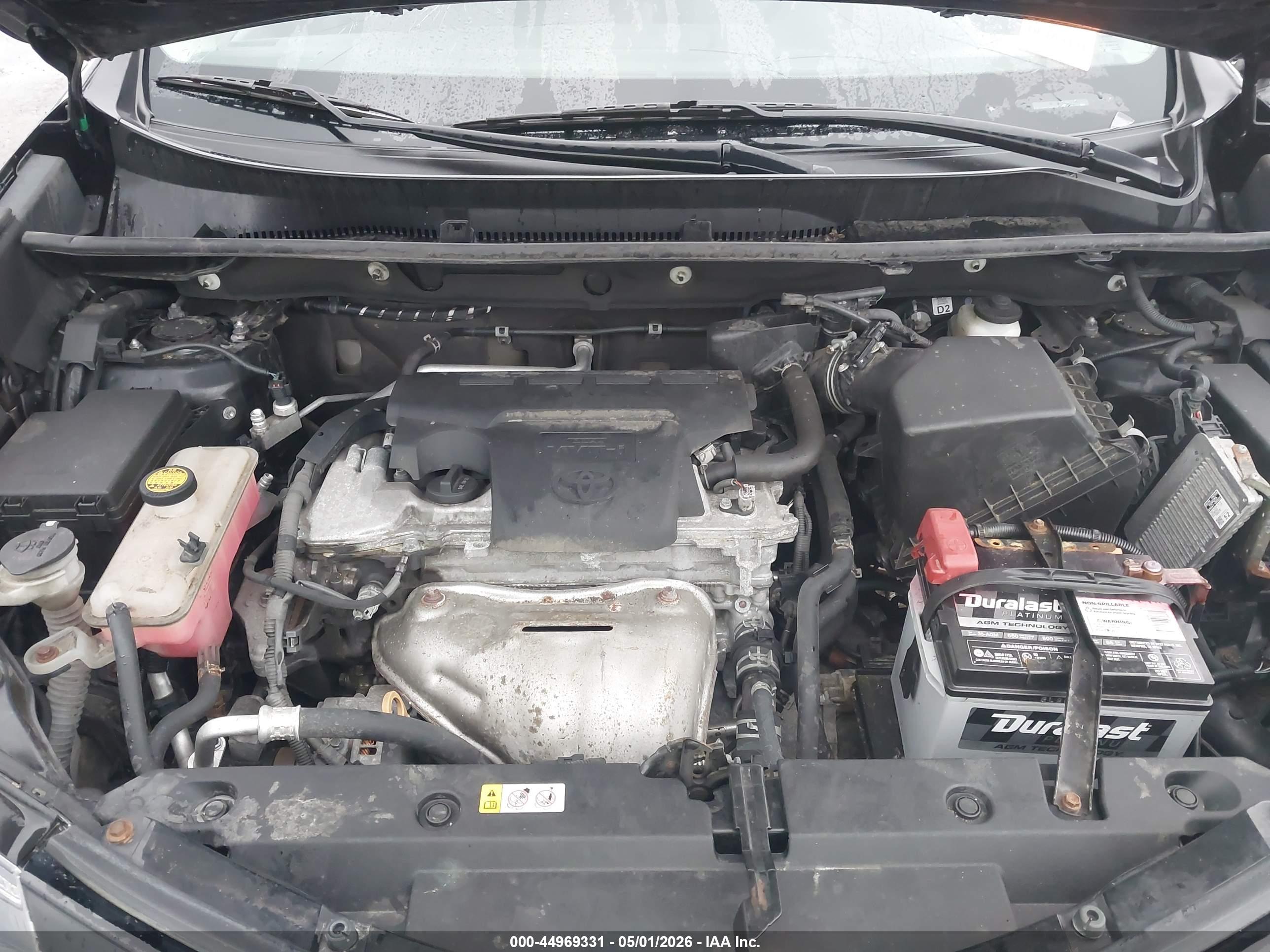 TOYOTA RAV4 image 10