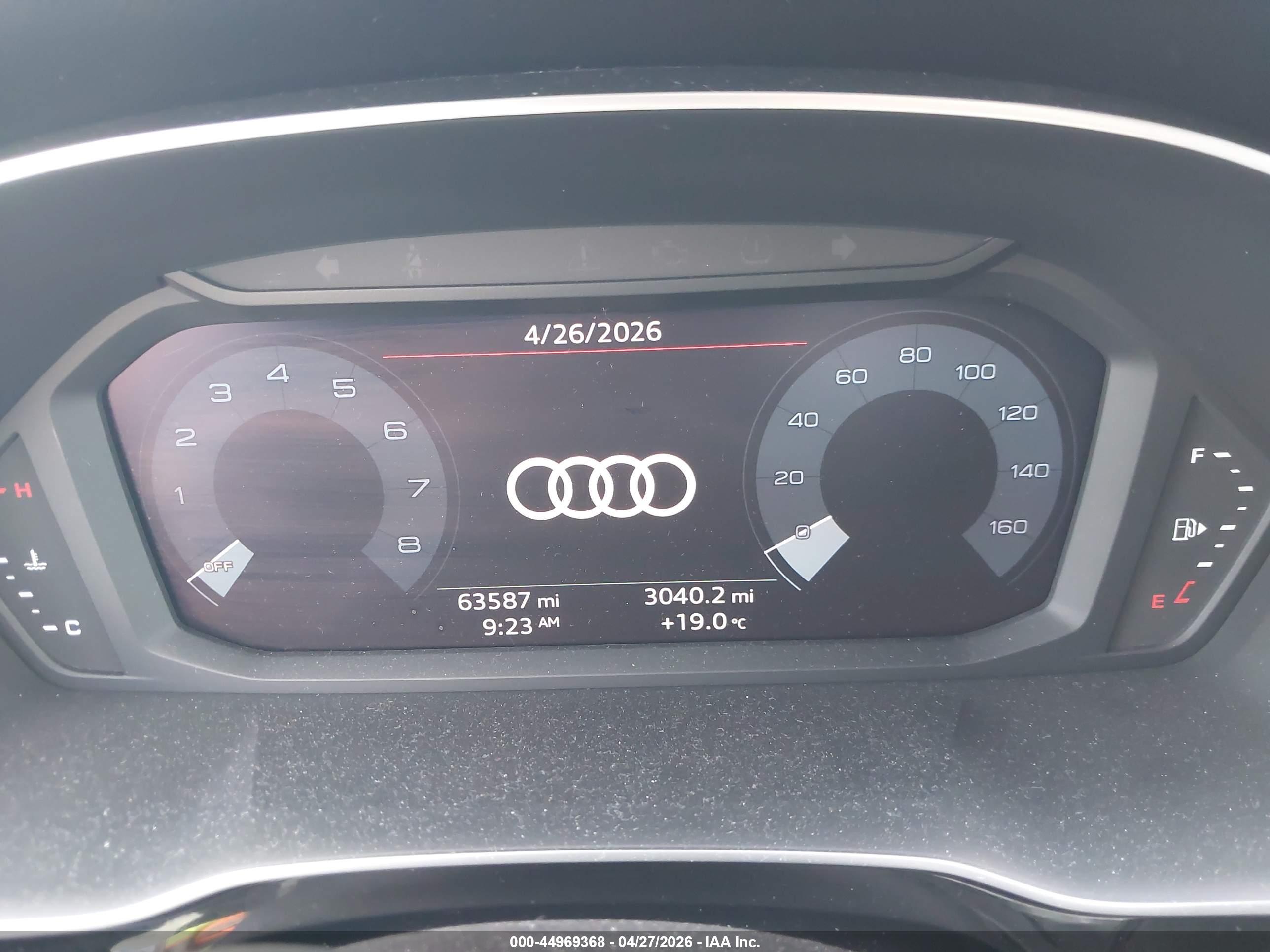 AUDI Q3 image 7