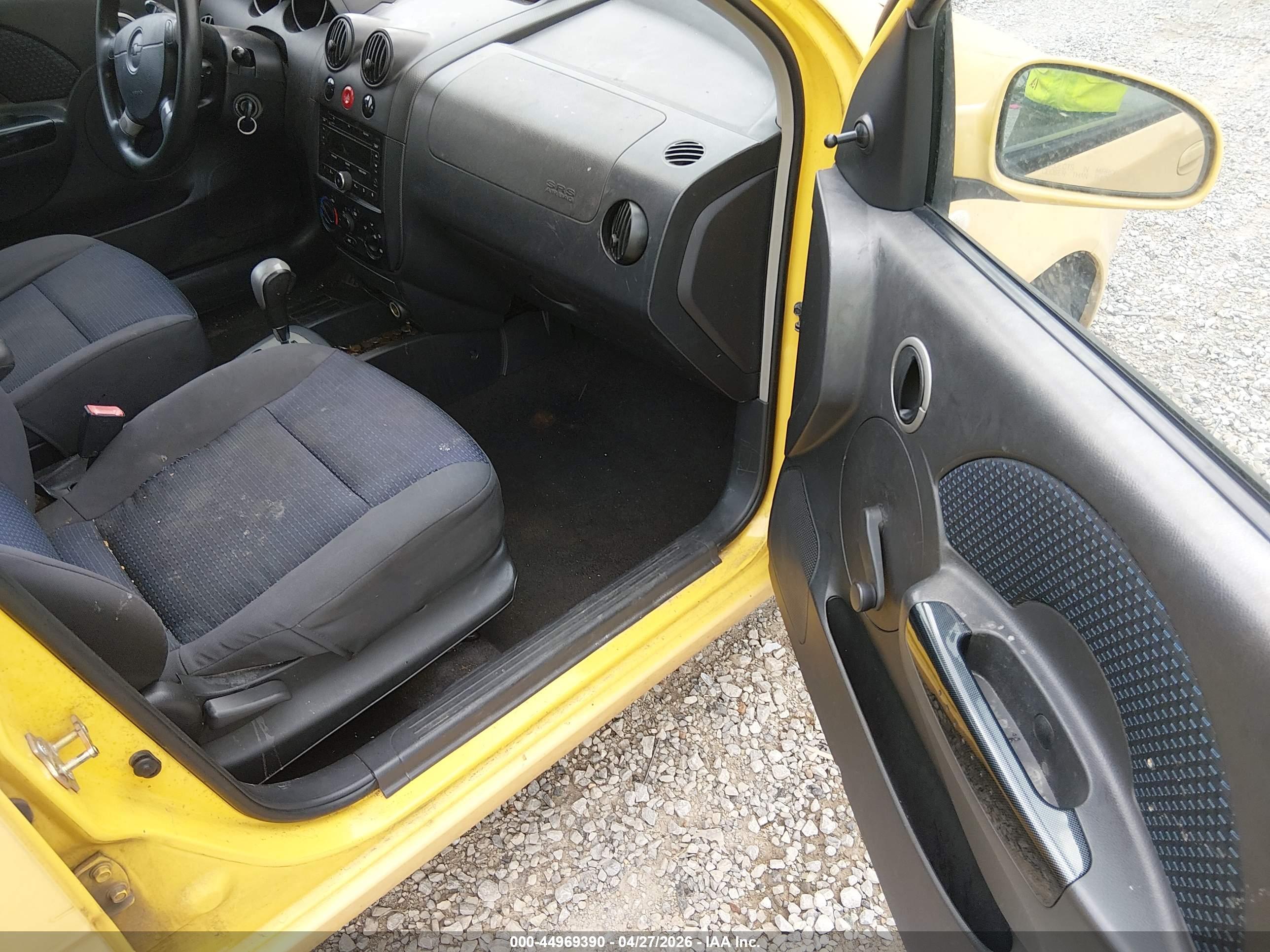 CHEVROLET AVEO image 5