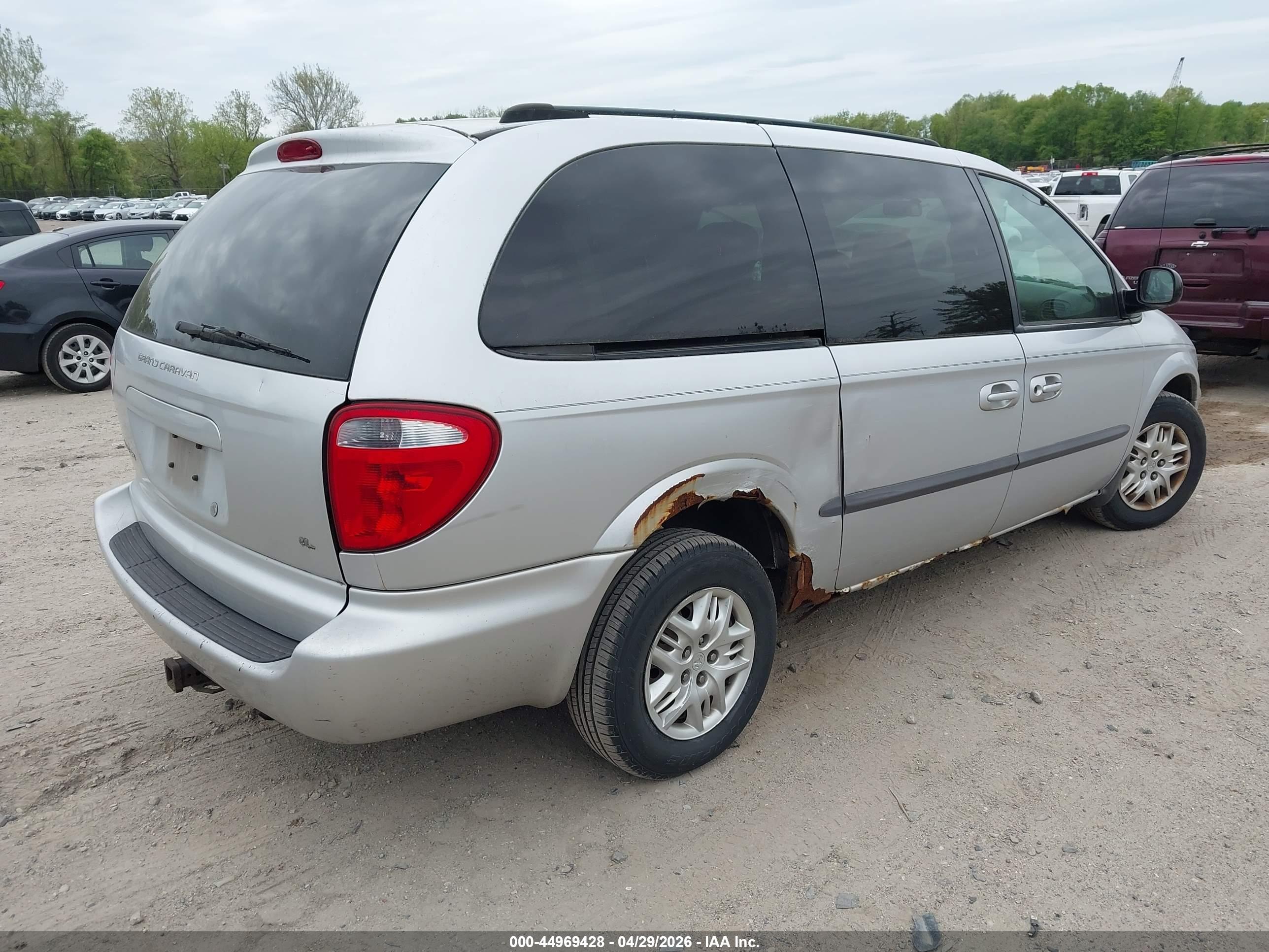 DODGE GRAND image 4