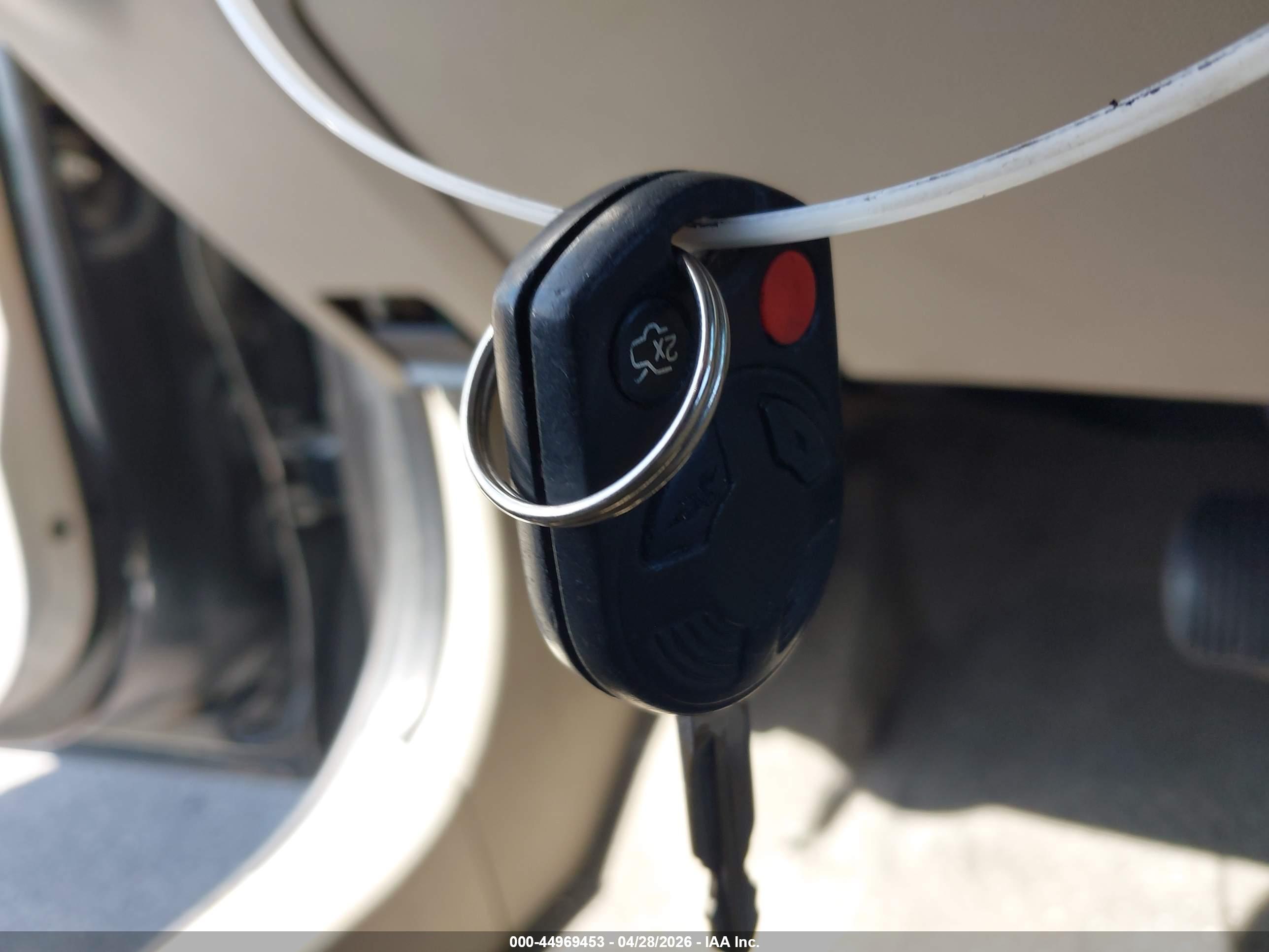 FORD ESCAPE image 11
