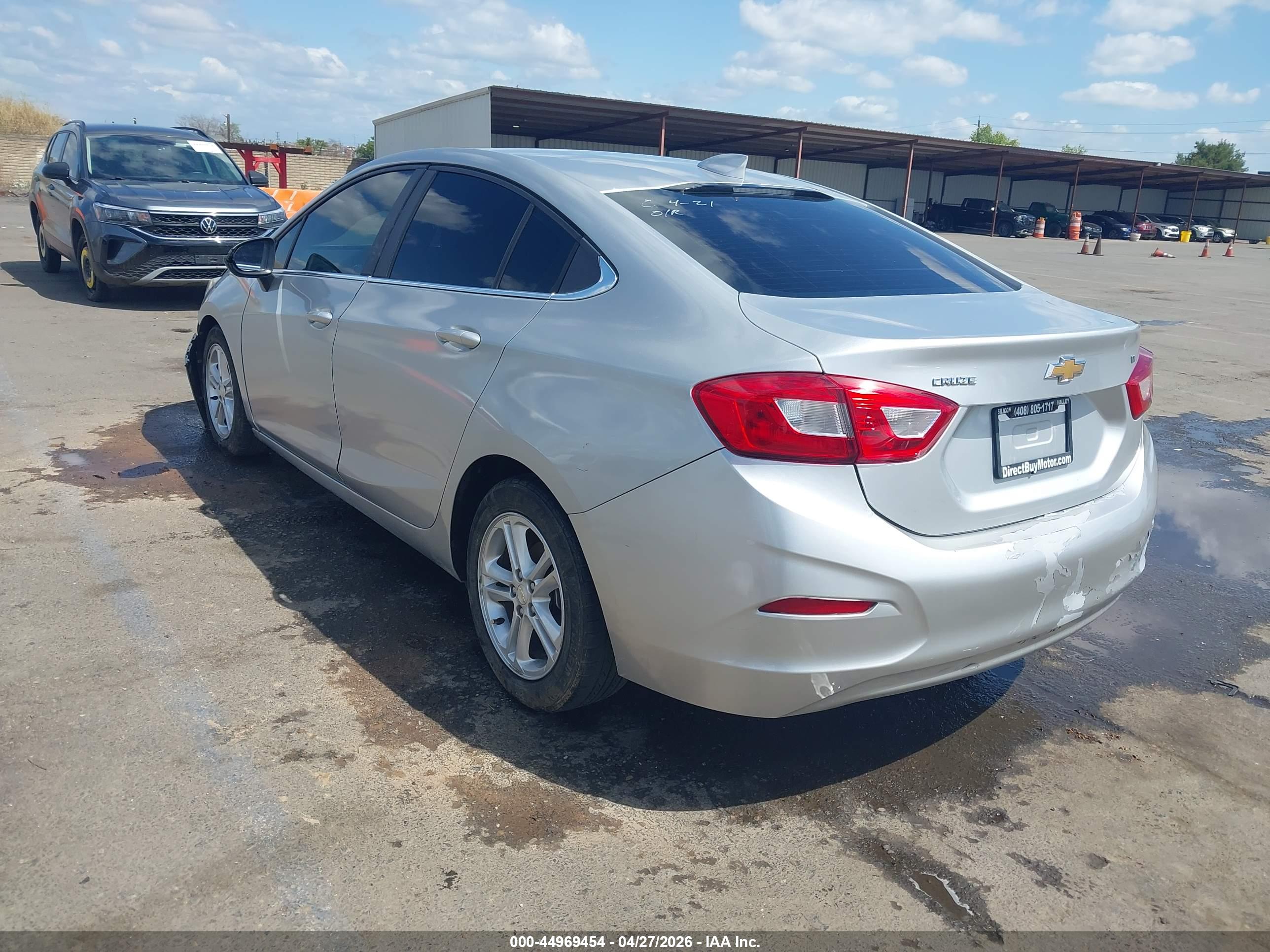 CHEVROLET CRUZE image 3
