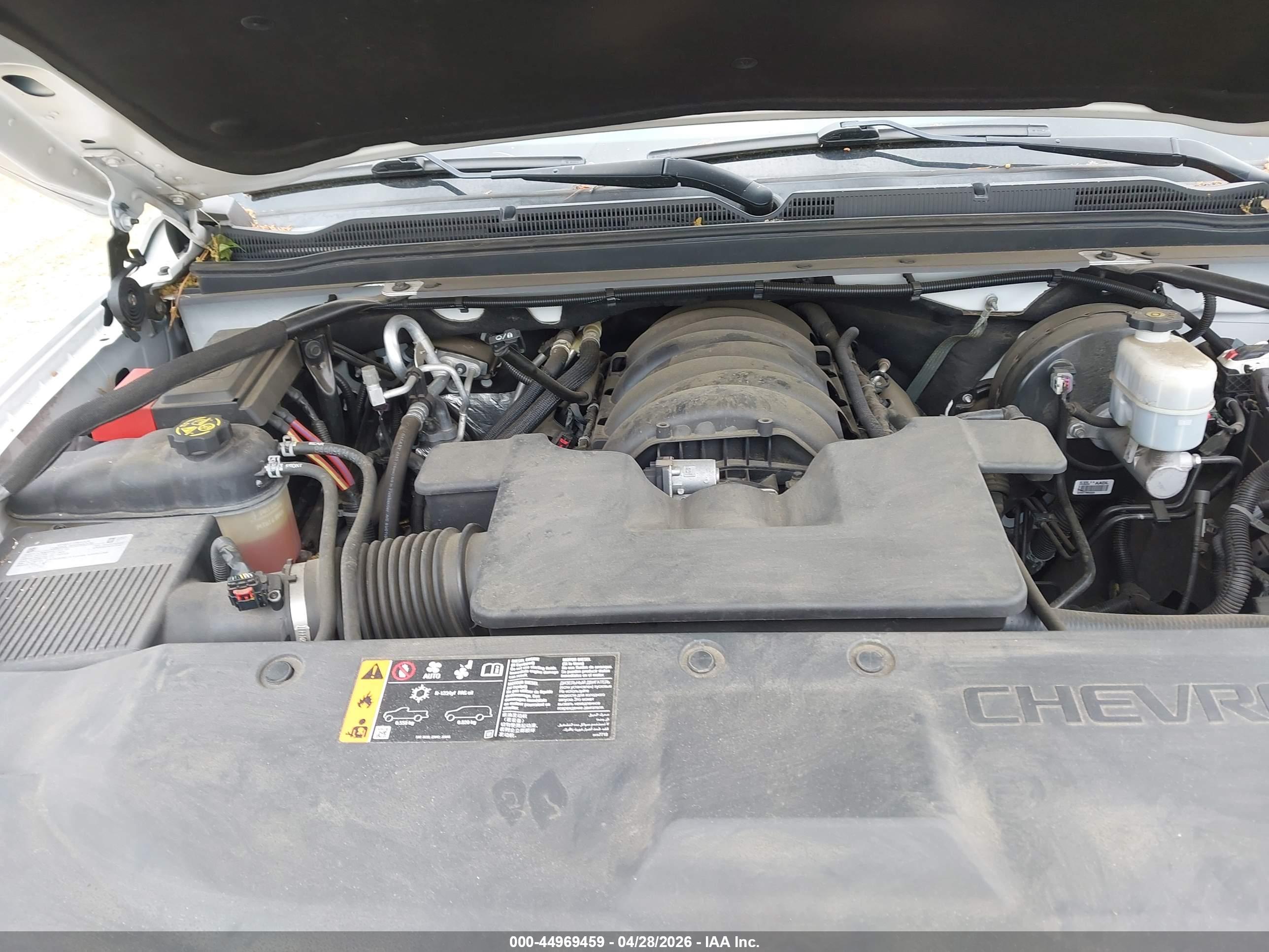 CHEVROLET SUBURBAN image 10