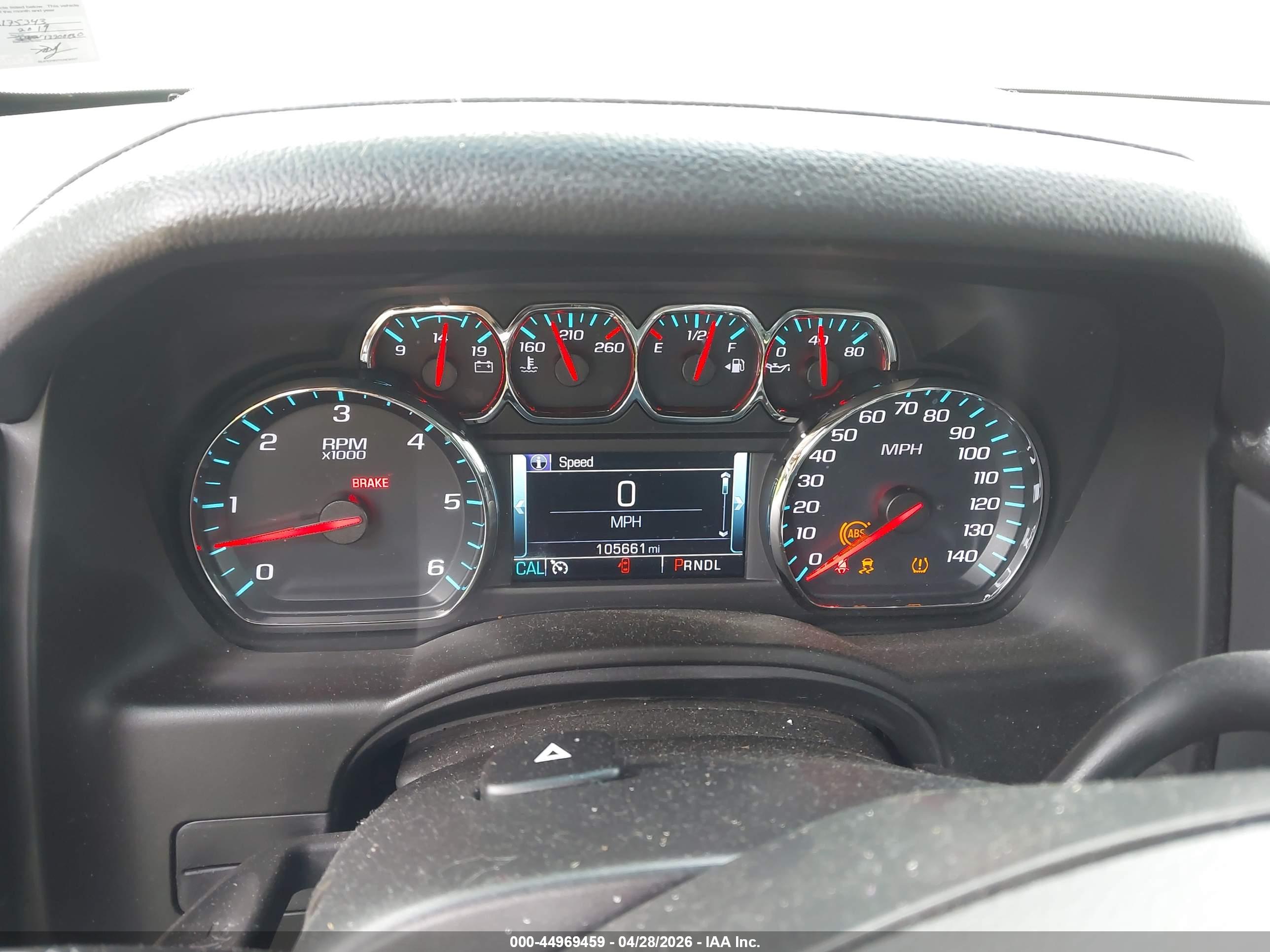 CHEVROLET SUBURBAN image 7