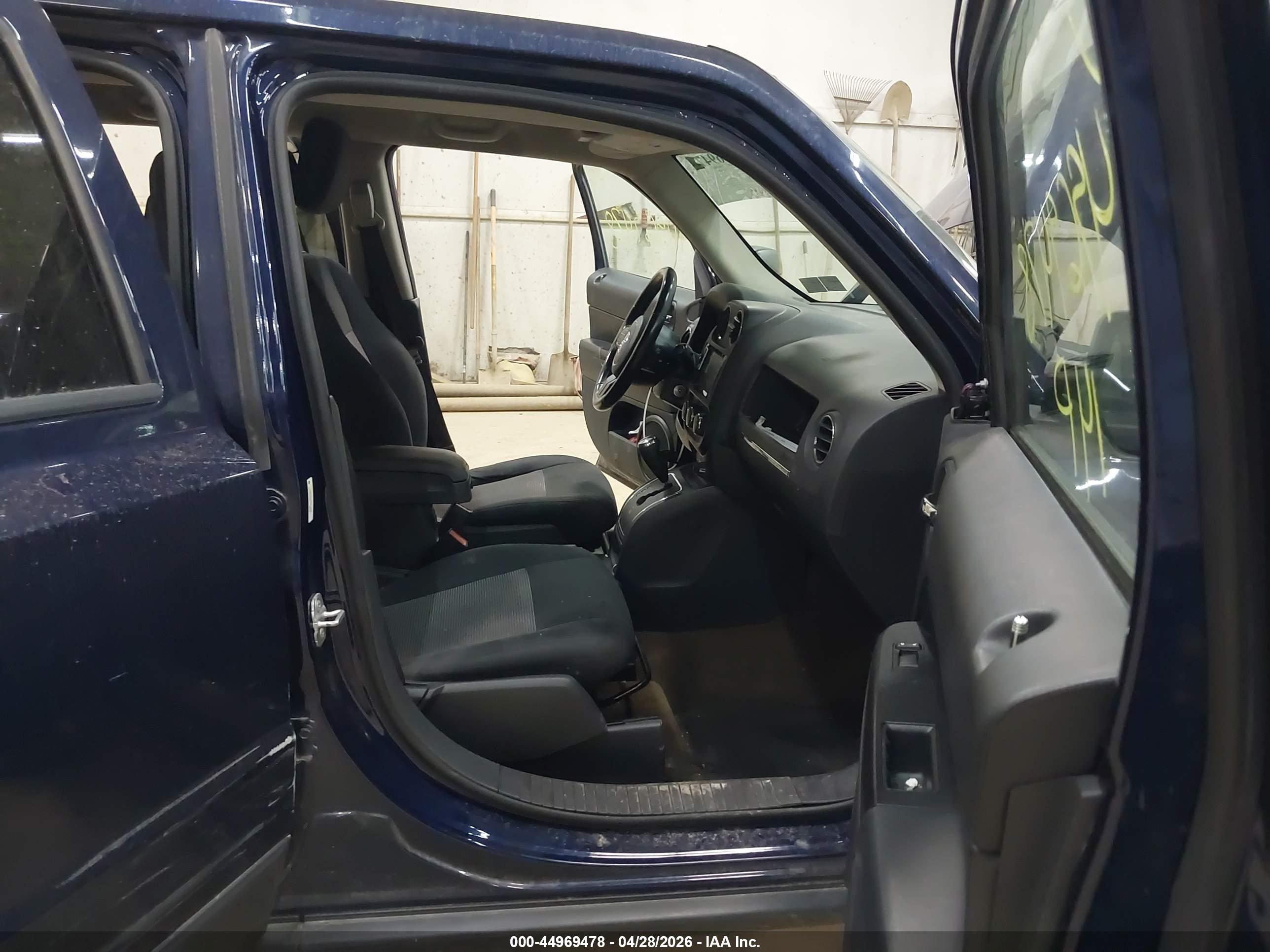 JEEP PATRIOT image 5