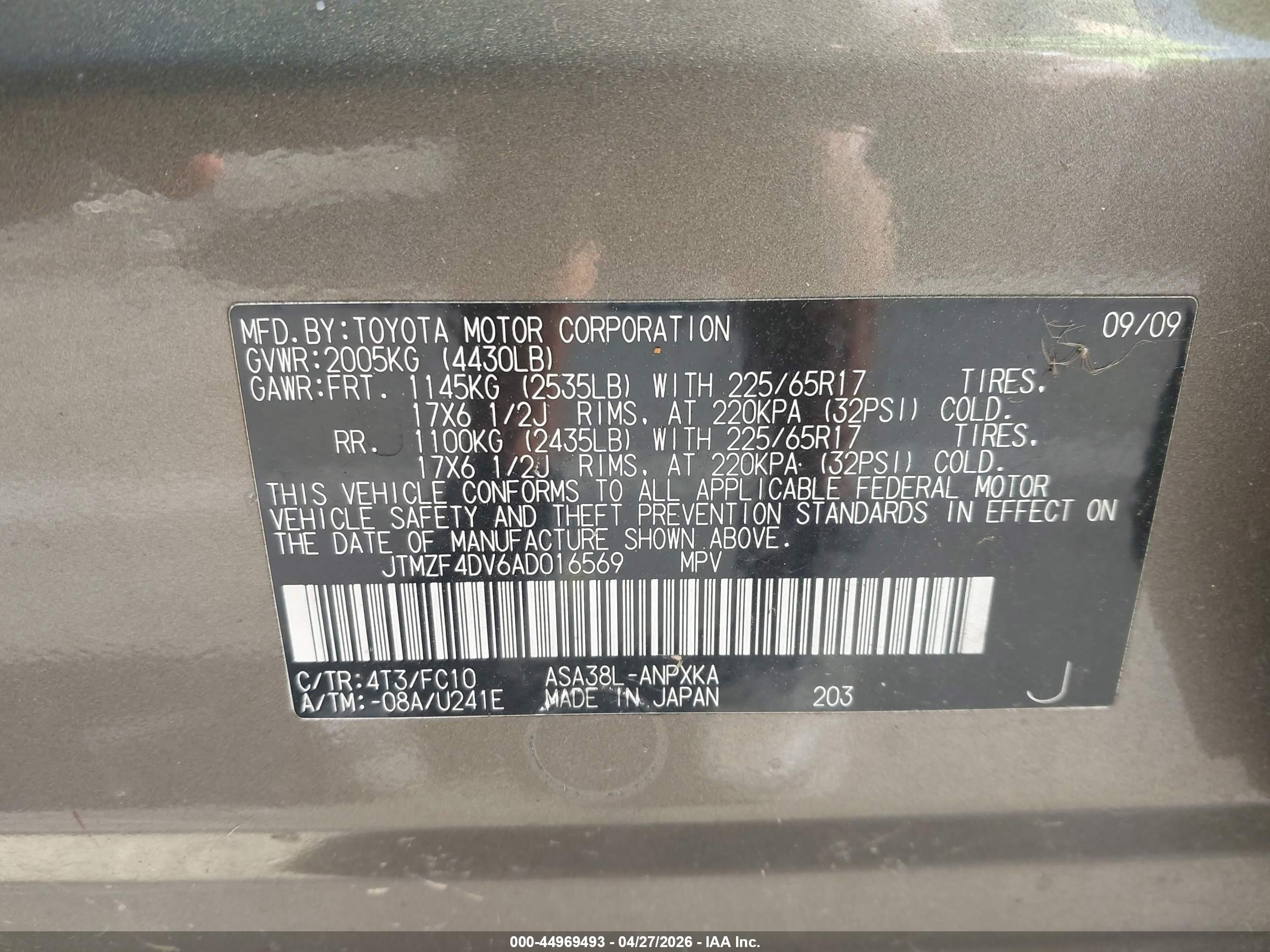 TOYOTA RAV4 image 9