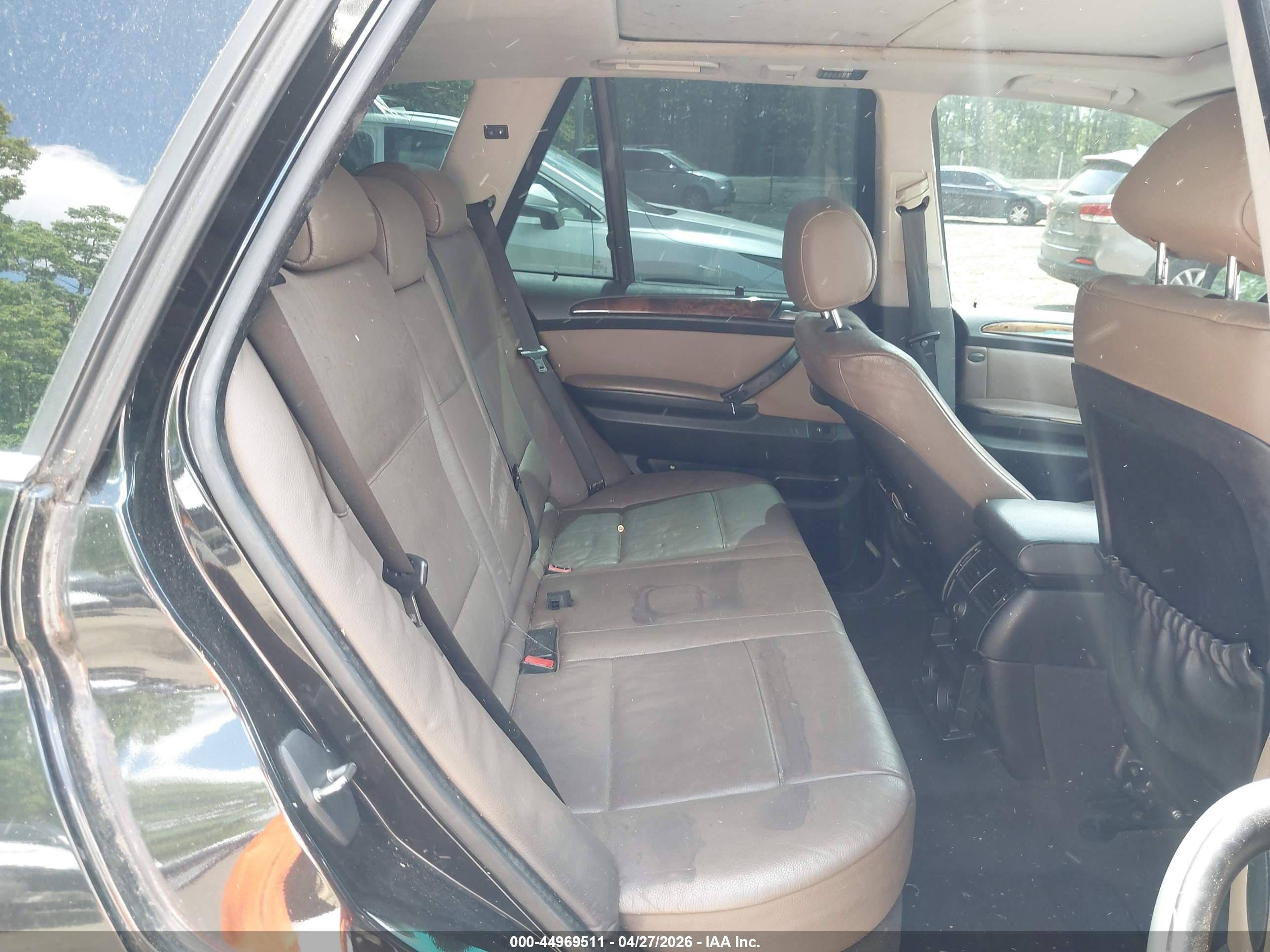 BMW X5 image 8