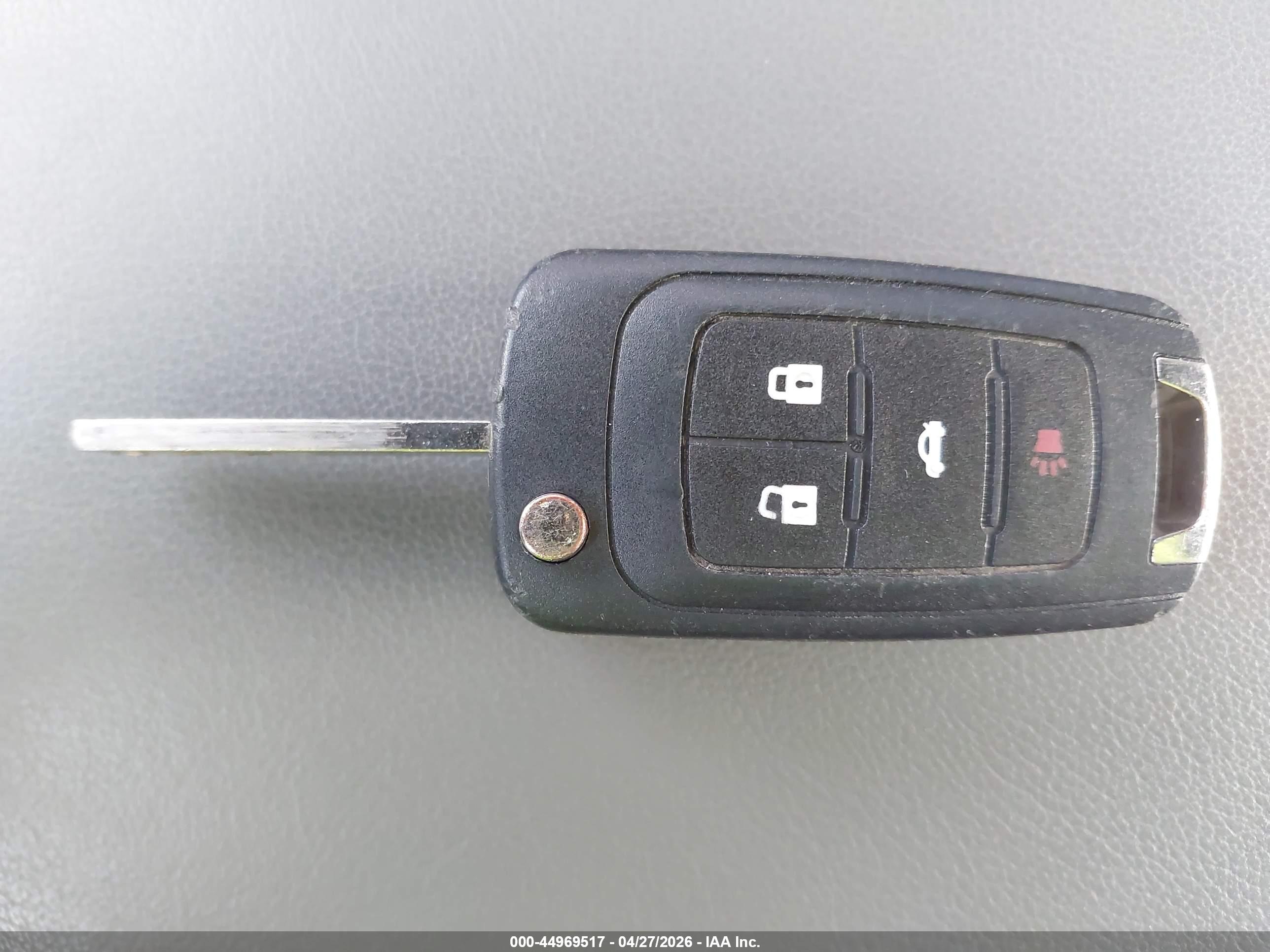 CHEVROLET MALIBU image 11