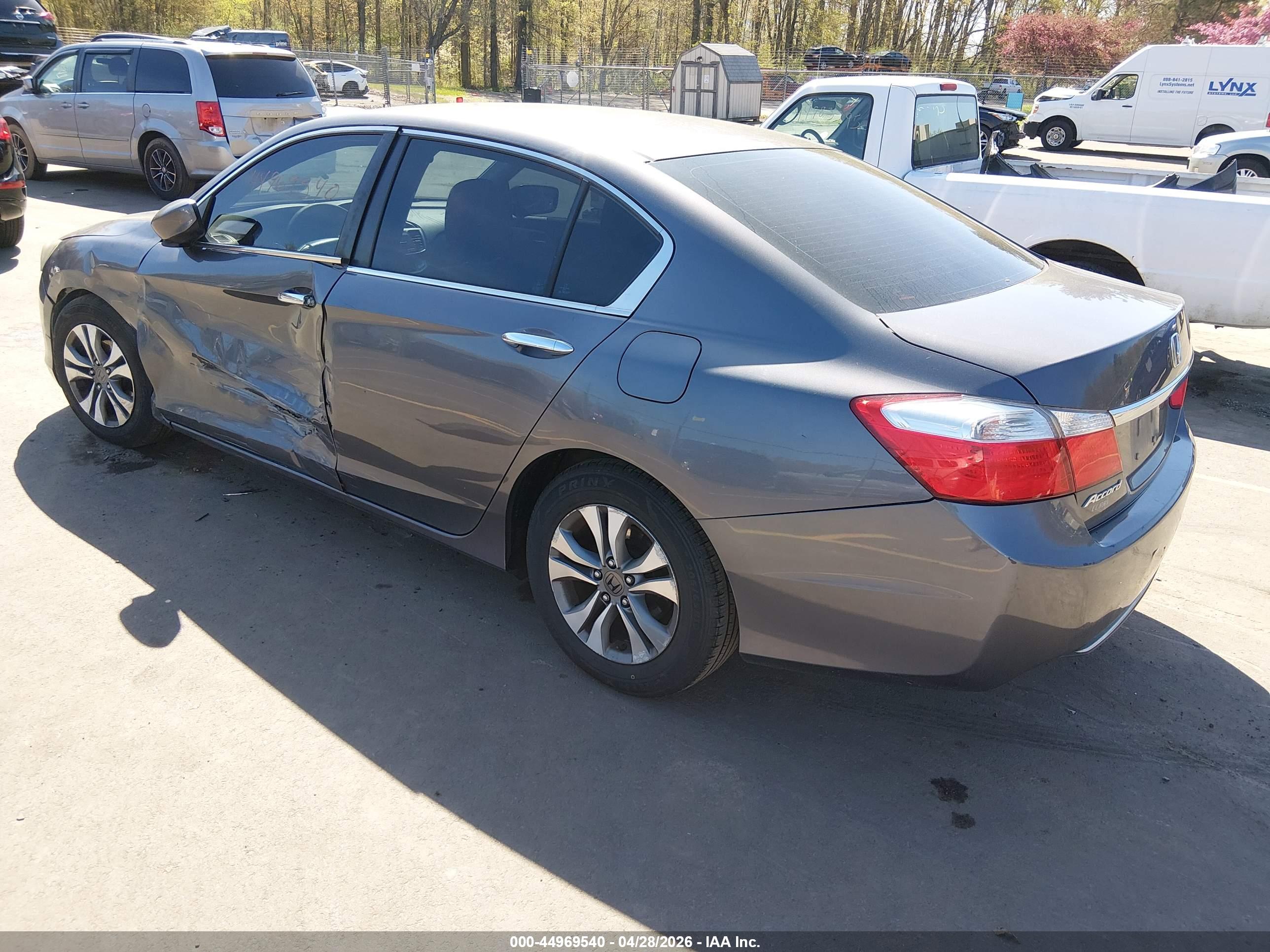 HONDA ACCORD image 3