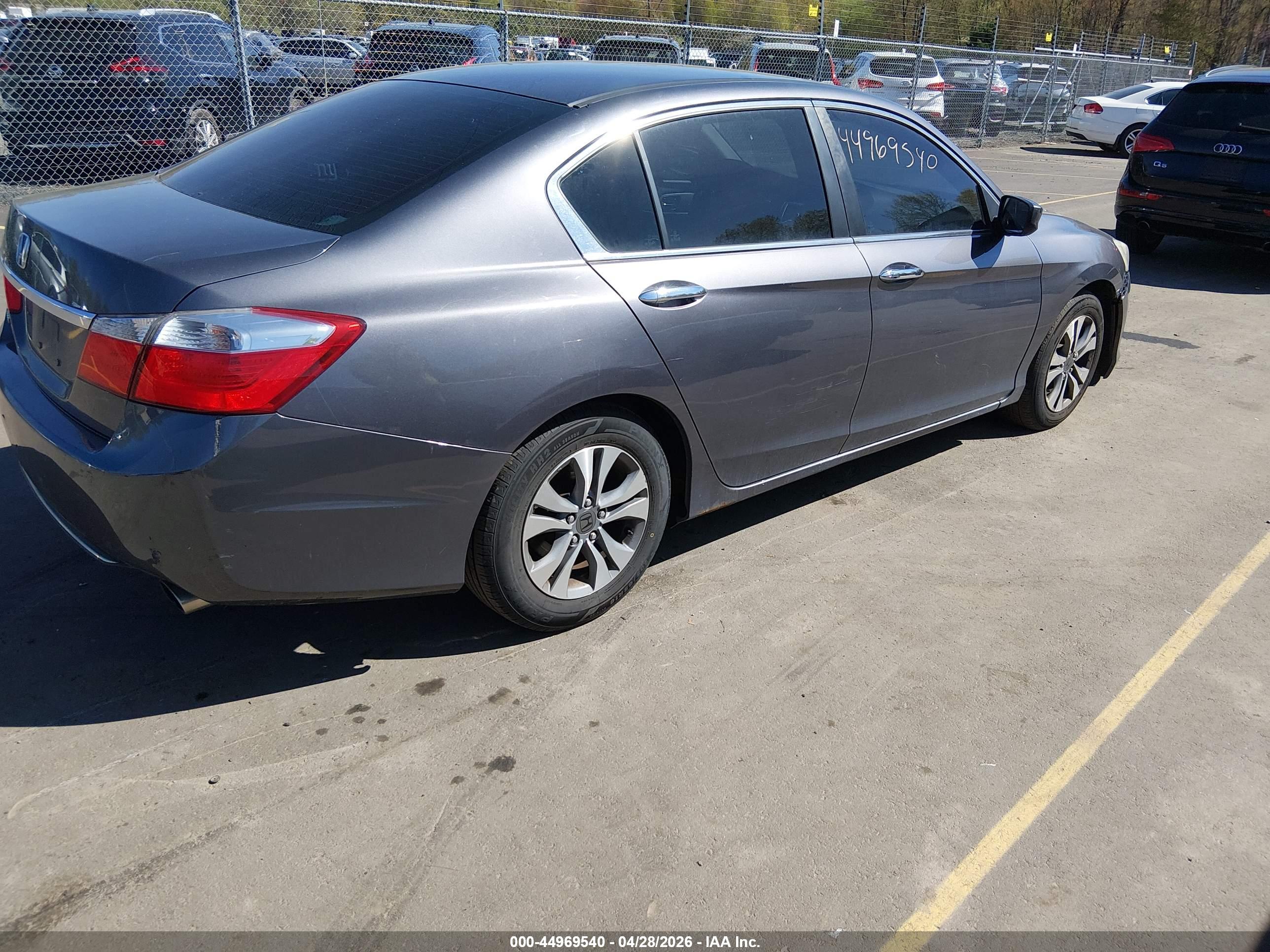 HONDA ACCORD image 4