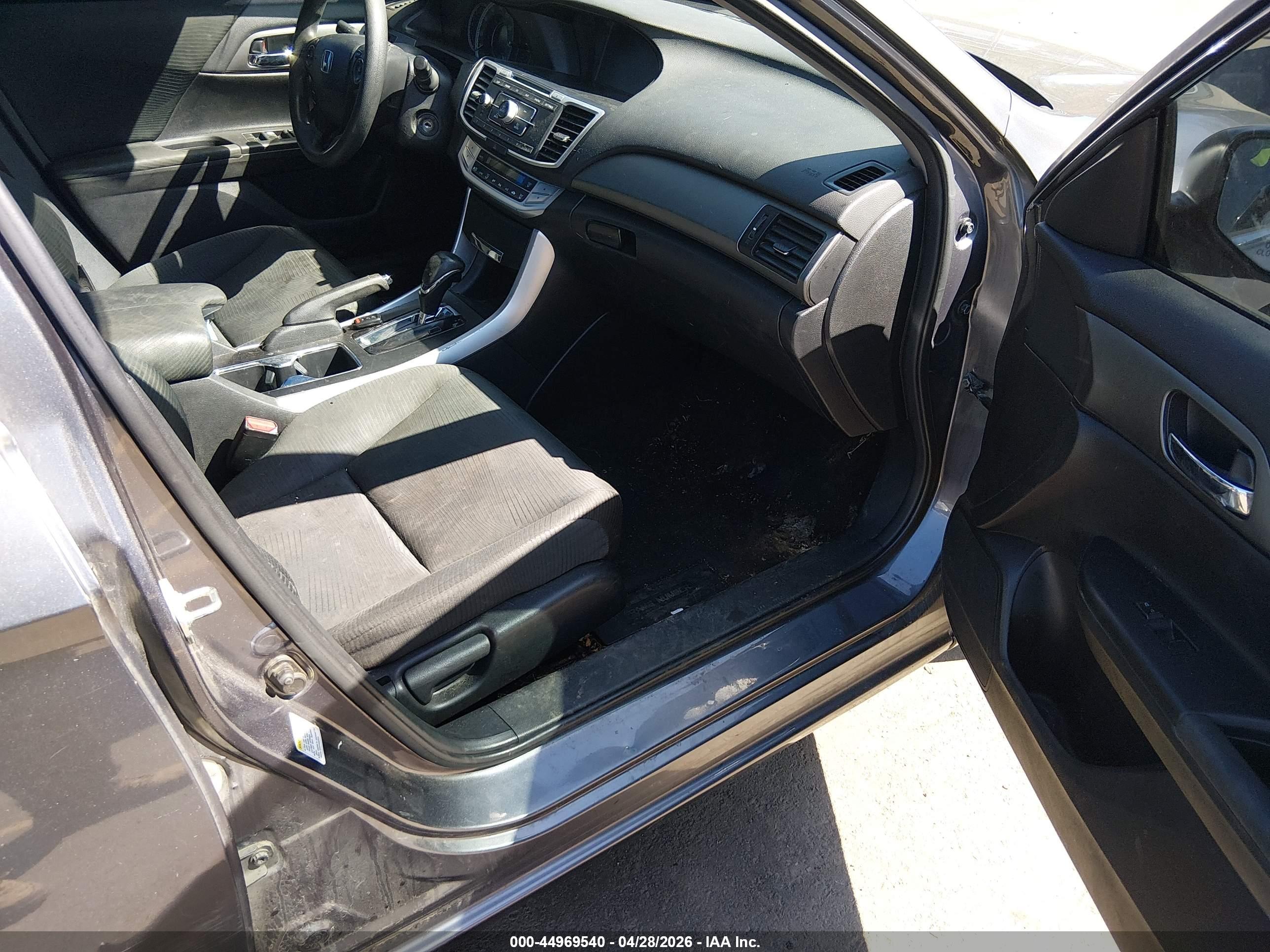 HONDA ACCORD image 5