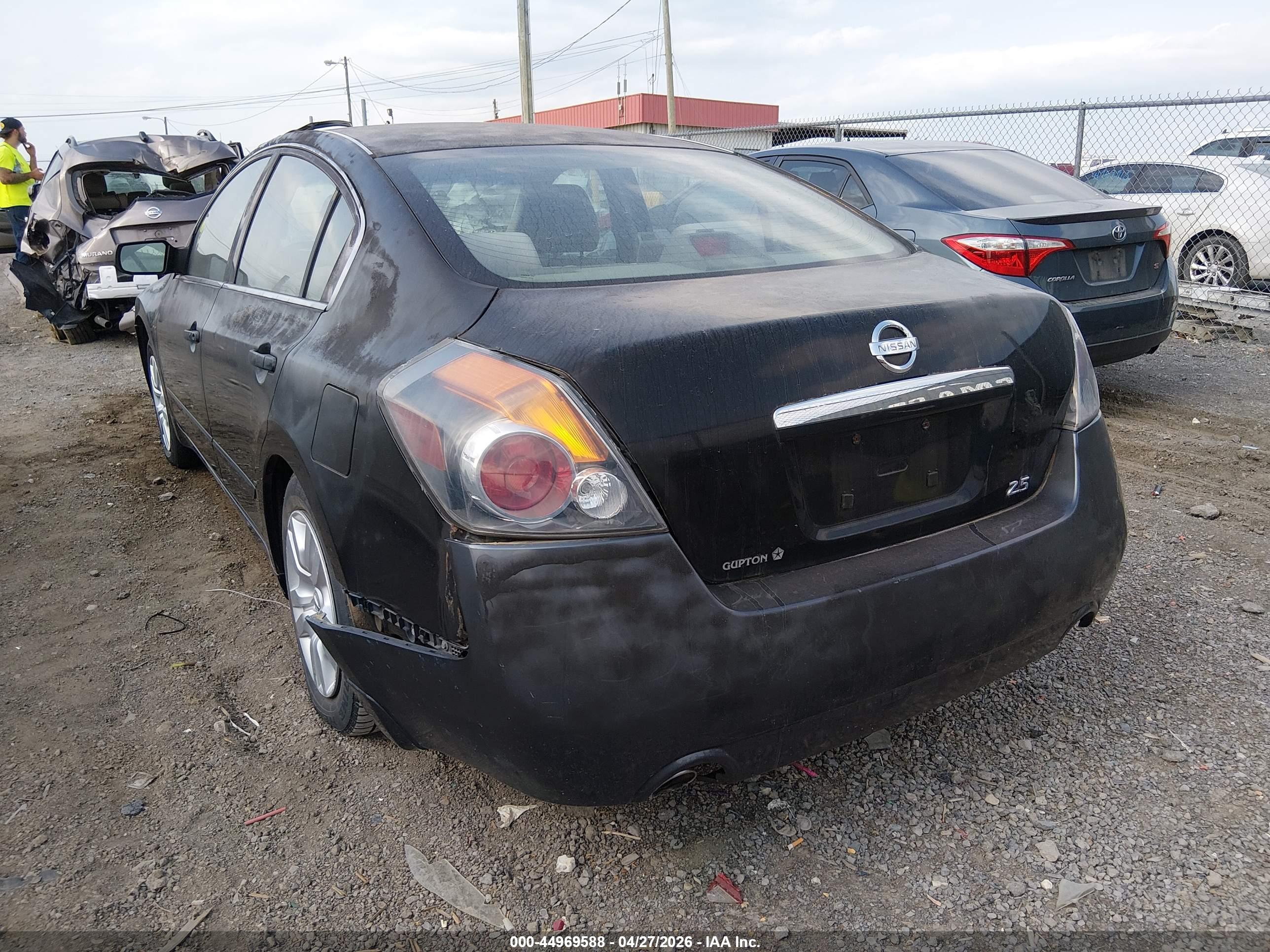NISSAN ALTIMA image 6
