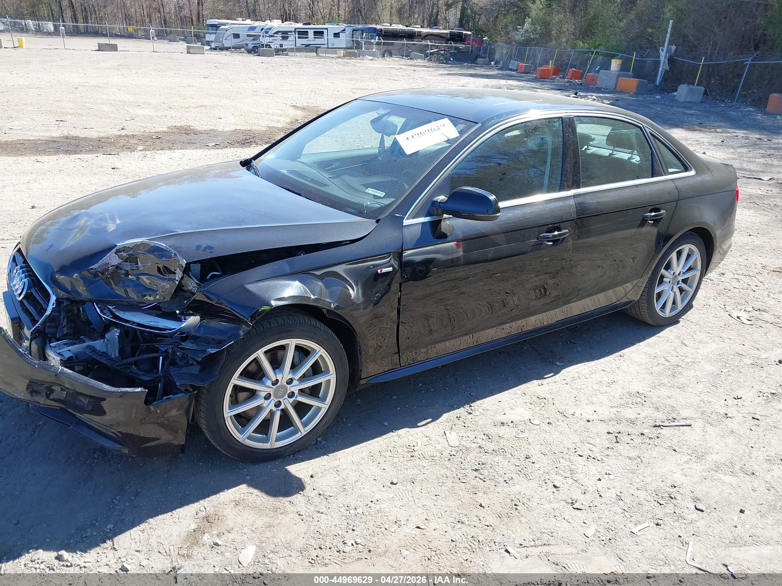 AUDI A4 image 2