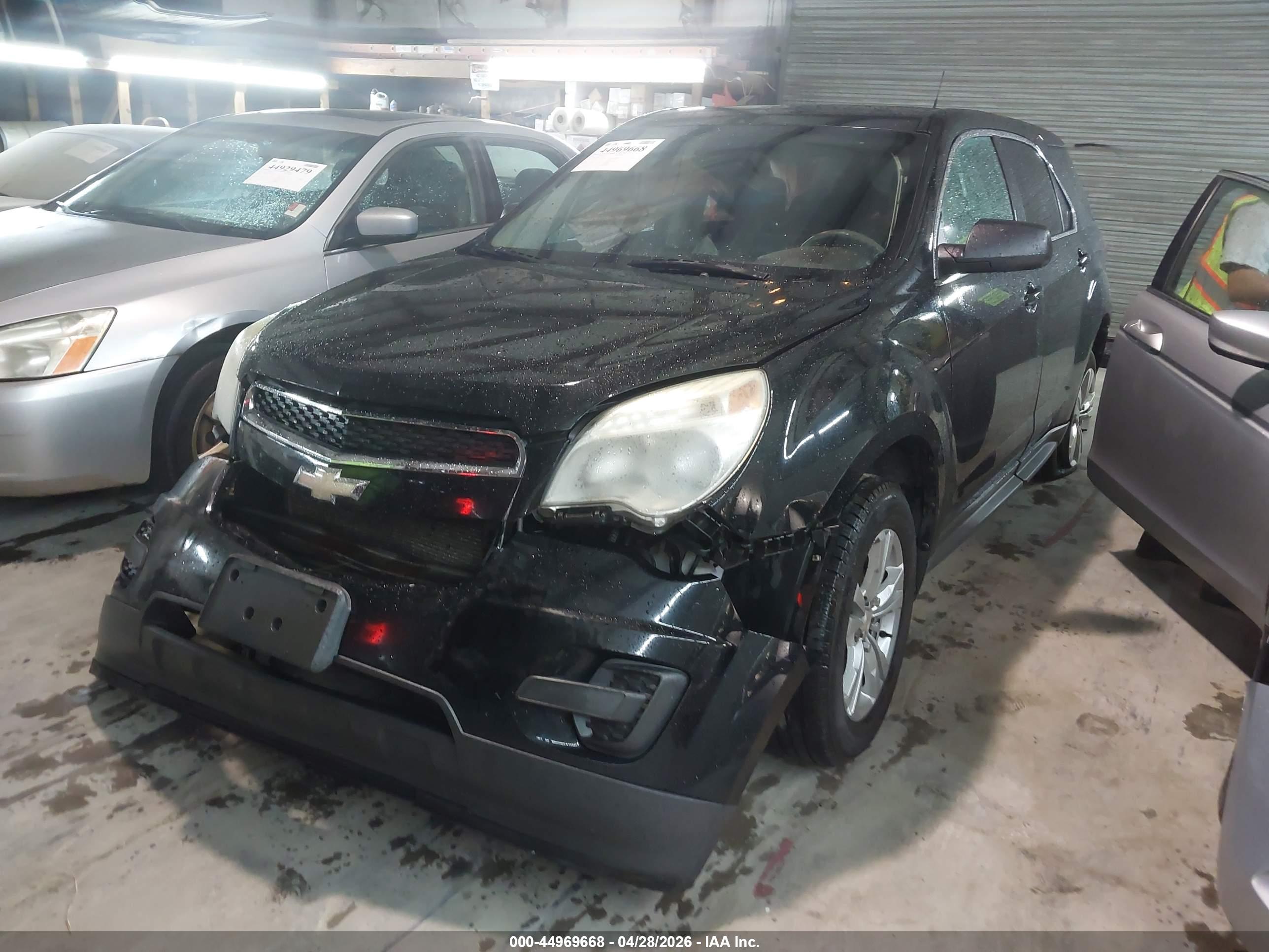 CHEVROLET EQUINOX image 2