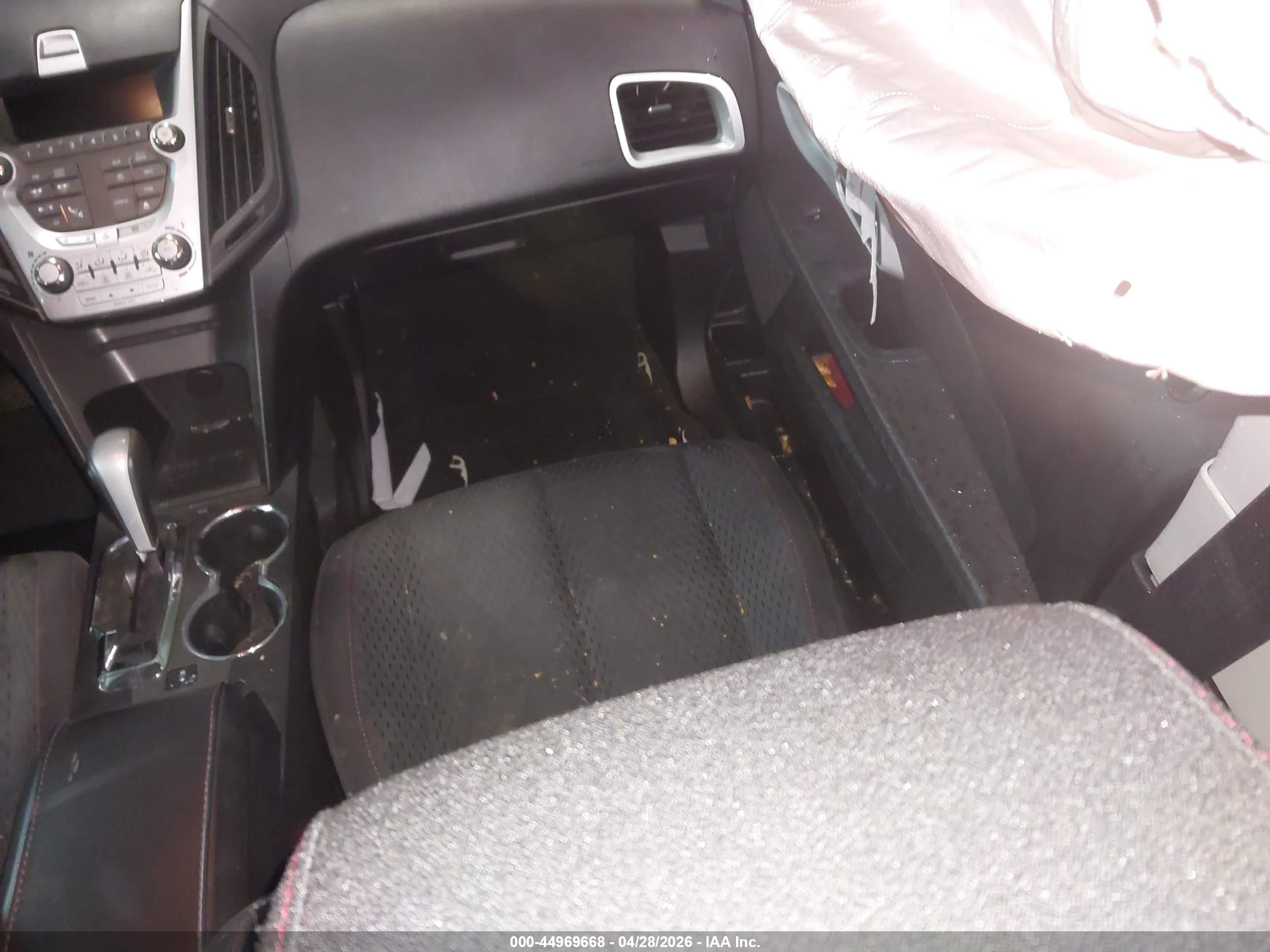 CHEVROLET EQUINOX image 5