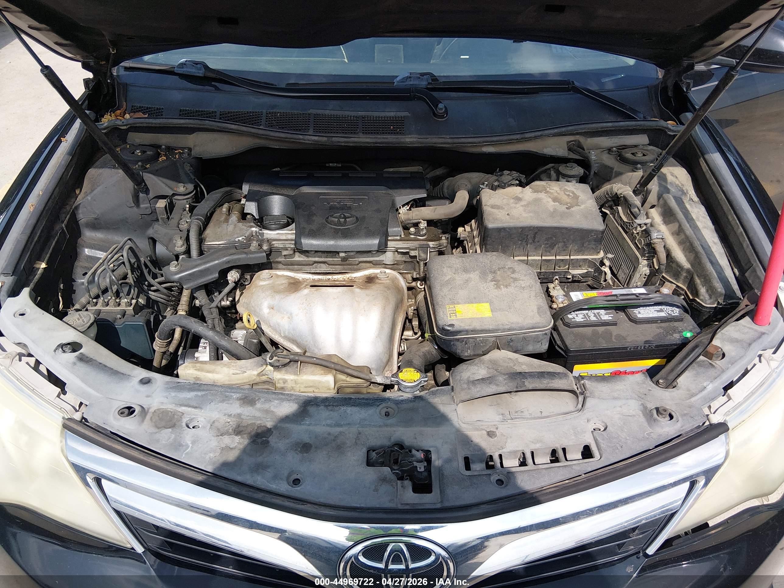 TOYOTA CAMRY image 10