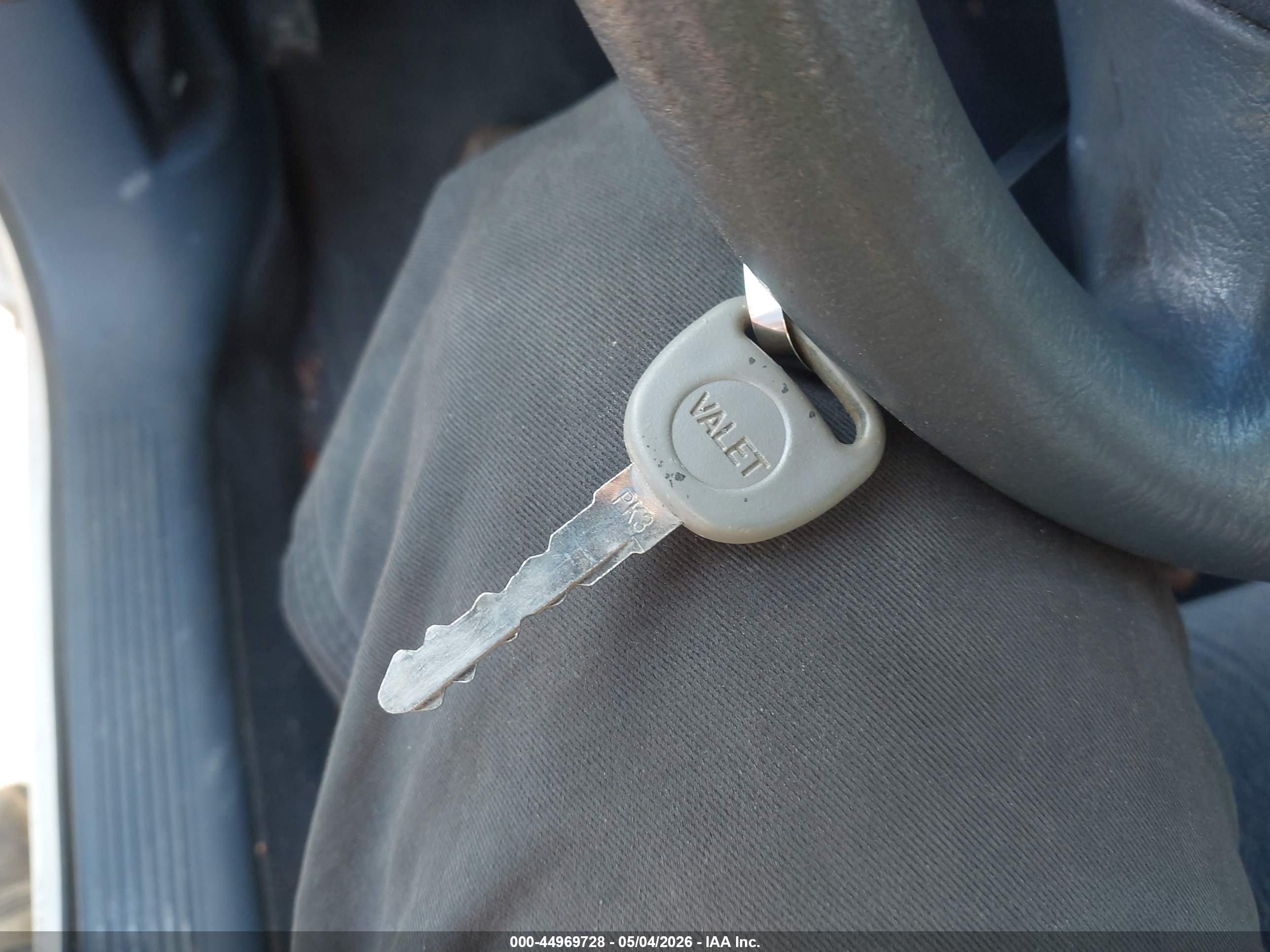 BUICK LESABRE image 11