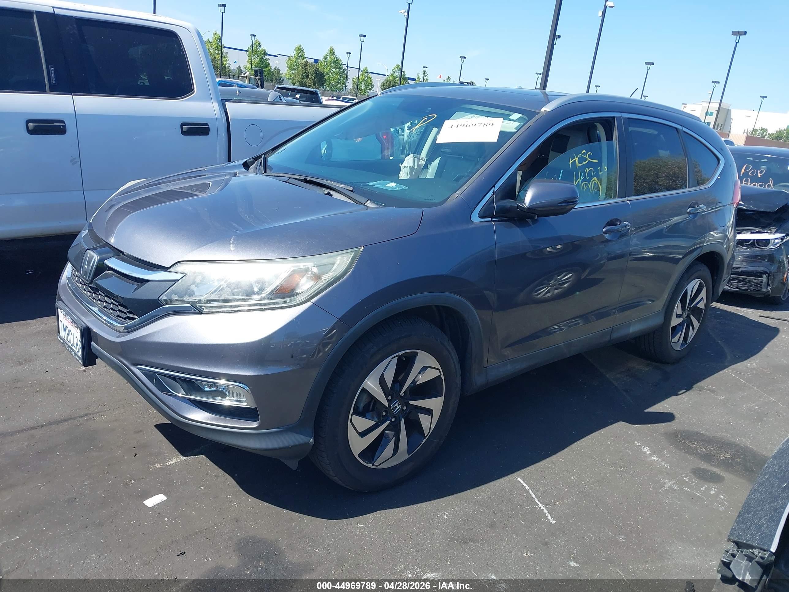 HONDA CR-V image 2