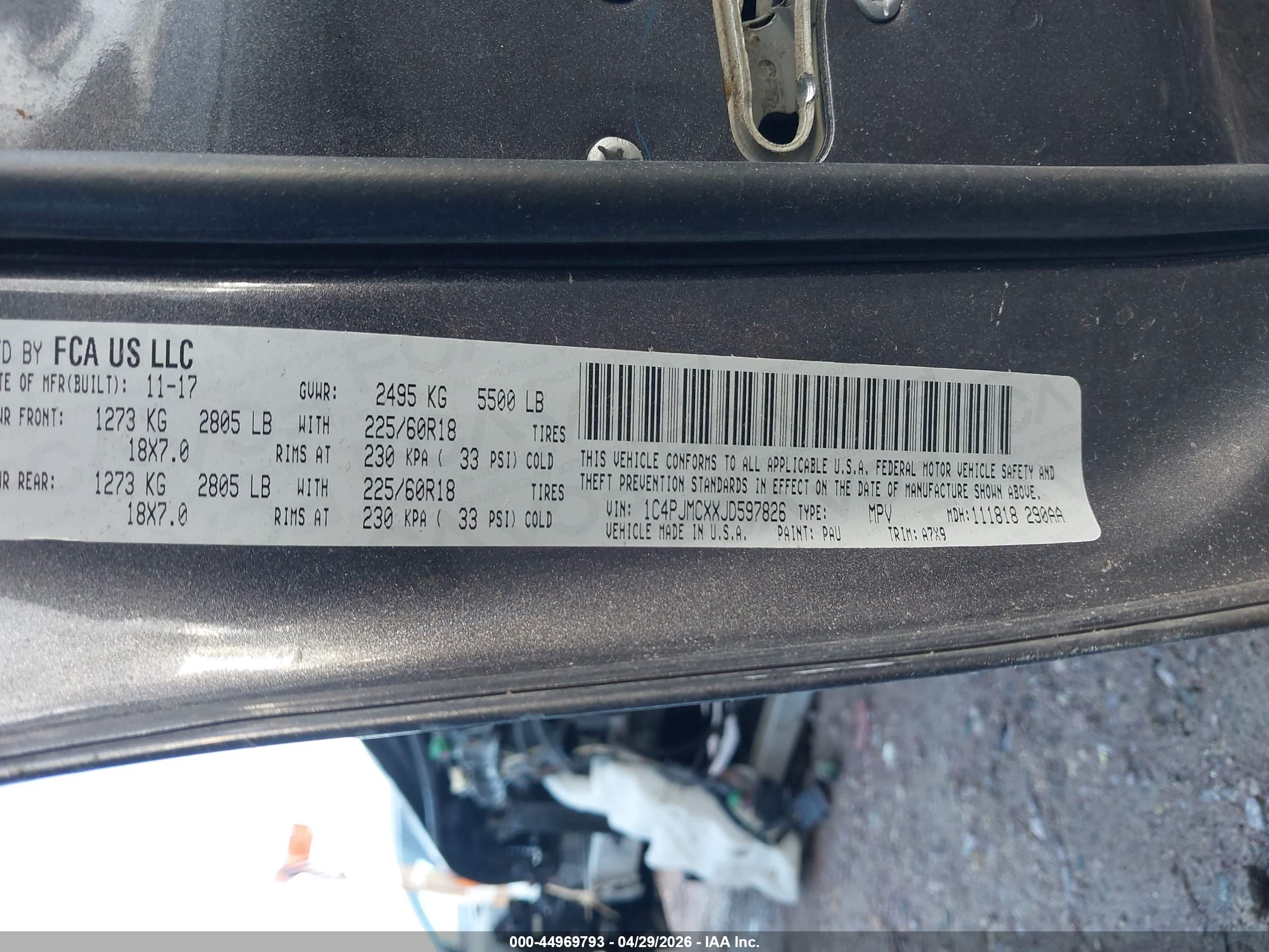 JEEP CHEROKEE image 9