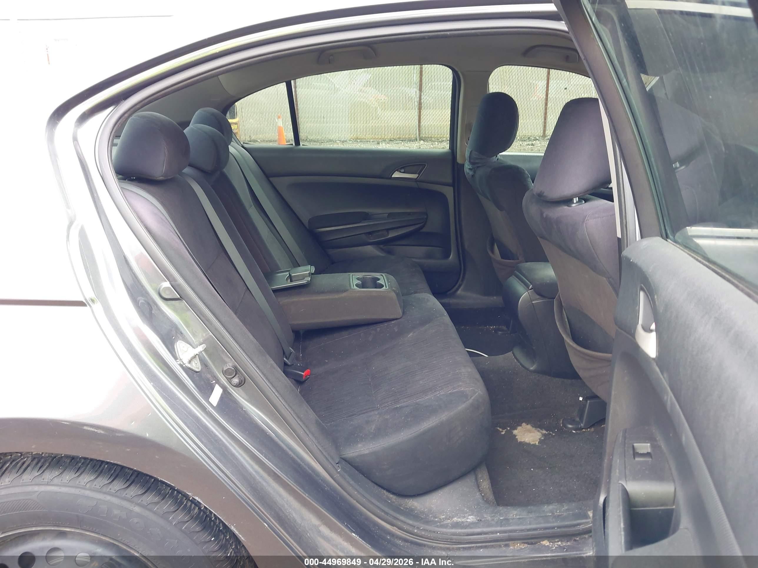 HONDA ACCORD image 8