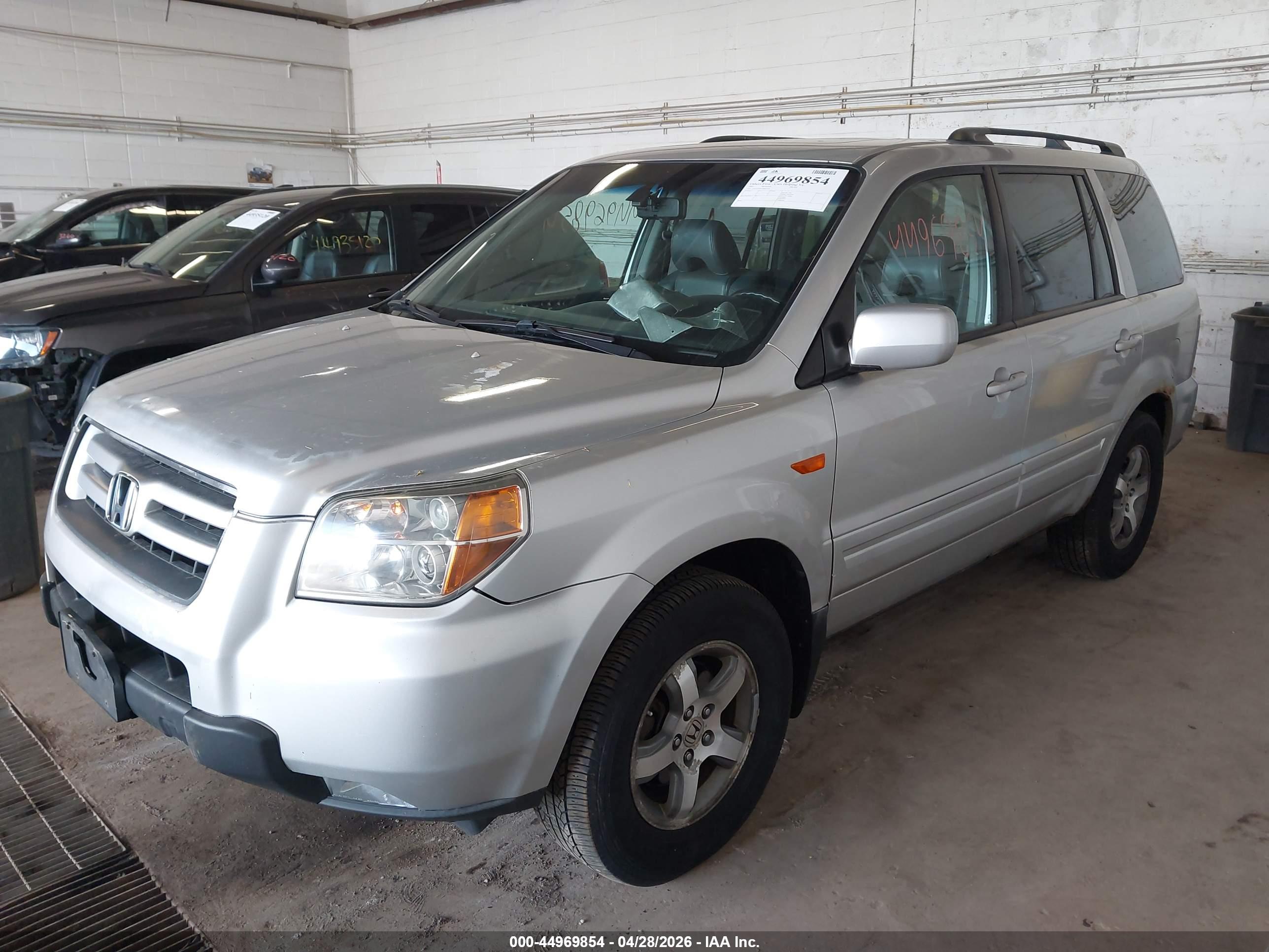 HONDA PILOT image 2