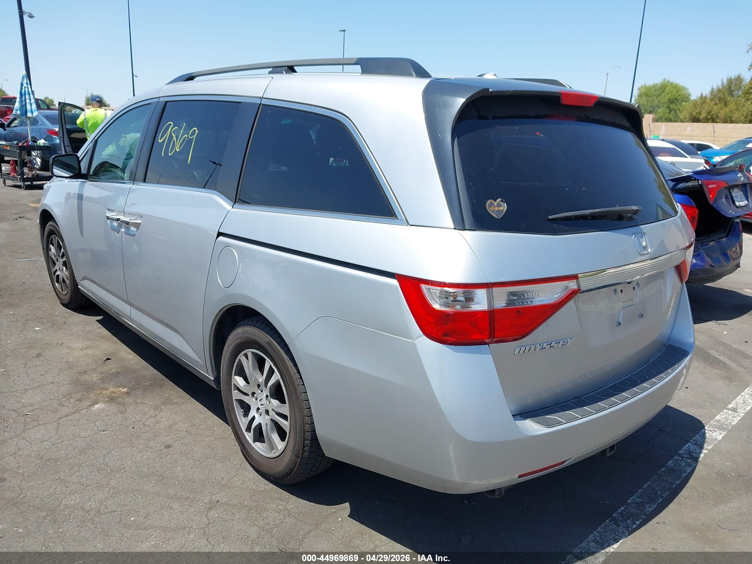 HONDA ODYSSEY image 3