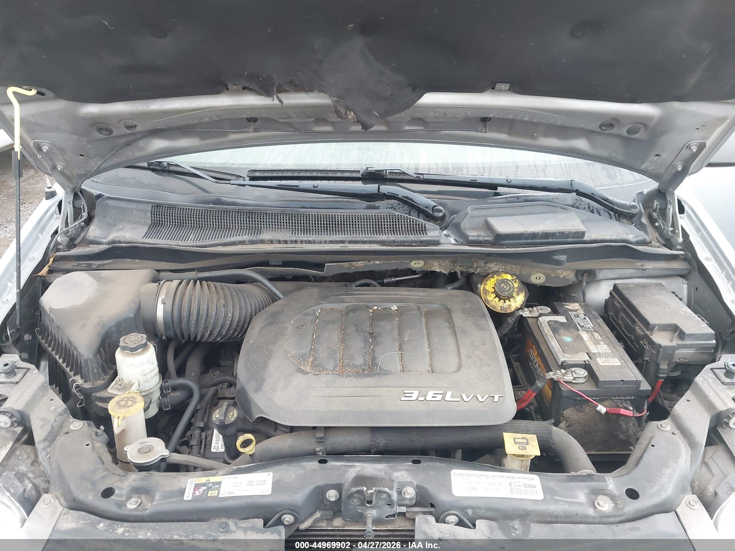 CHRYSLER TOWN image 10