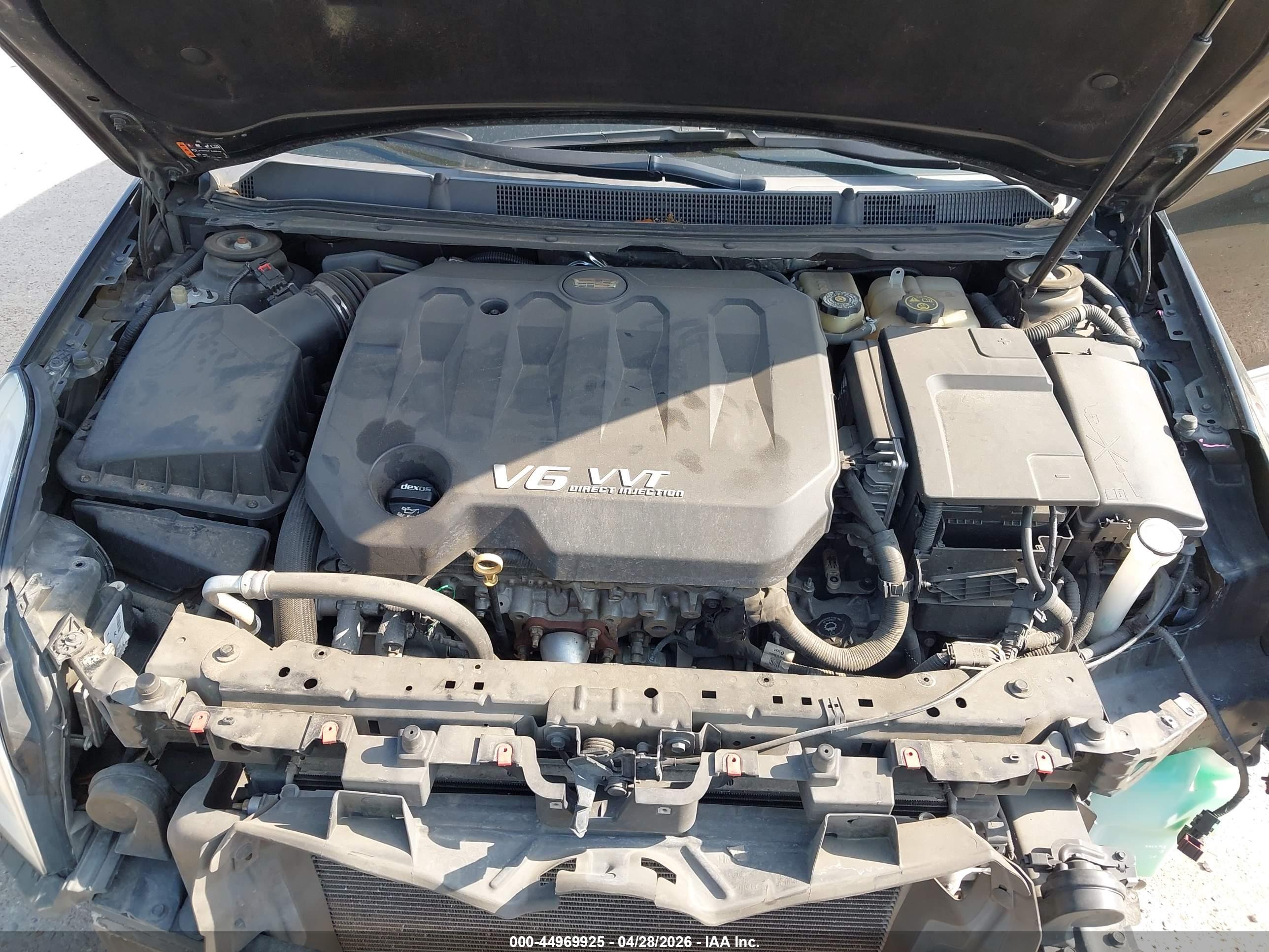 CADILLAC XTS image 10