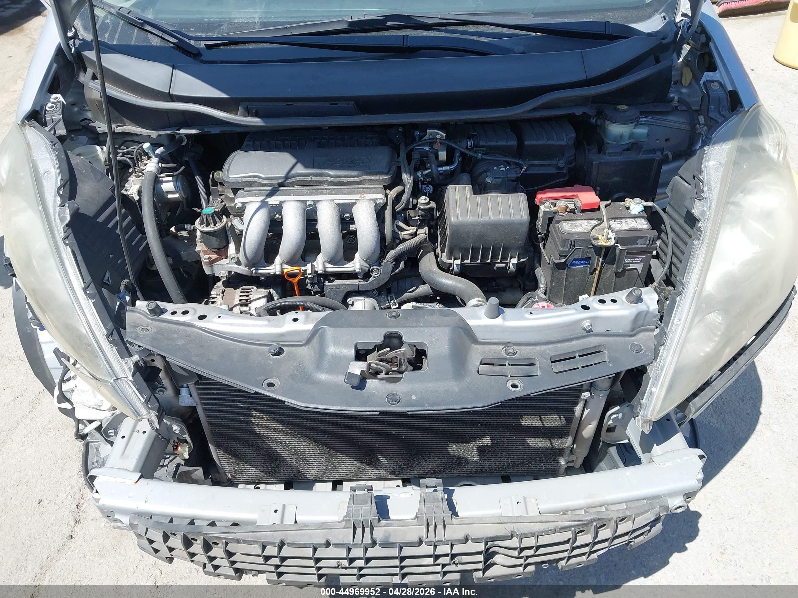 HONDA FIT image 10