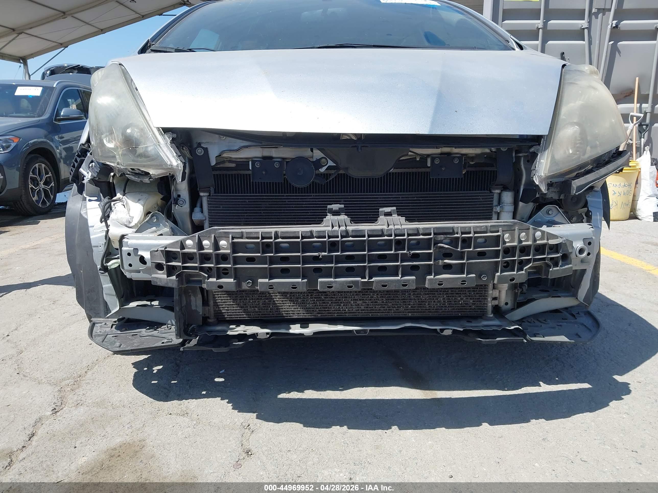 HONDA FIT image 6