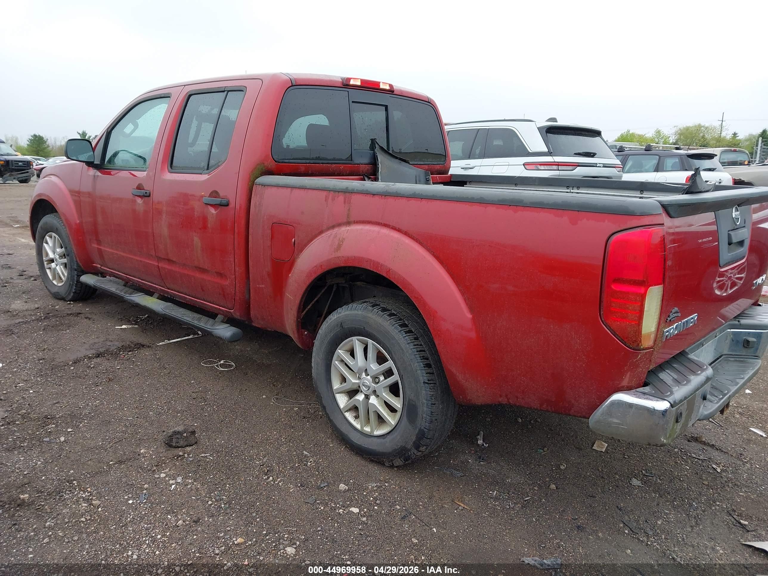 NISSAN FRONTIER image 3
