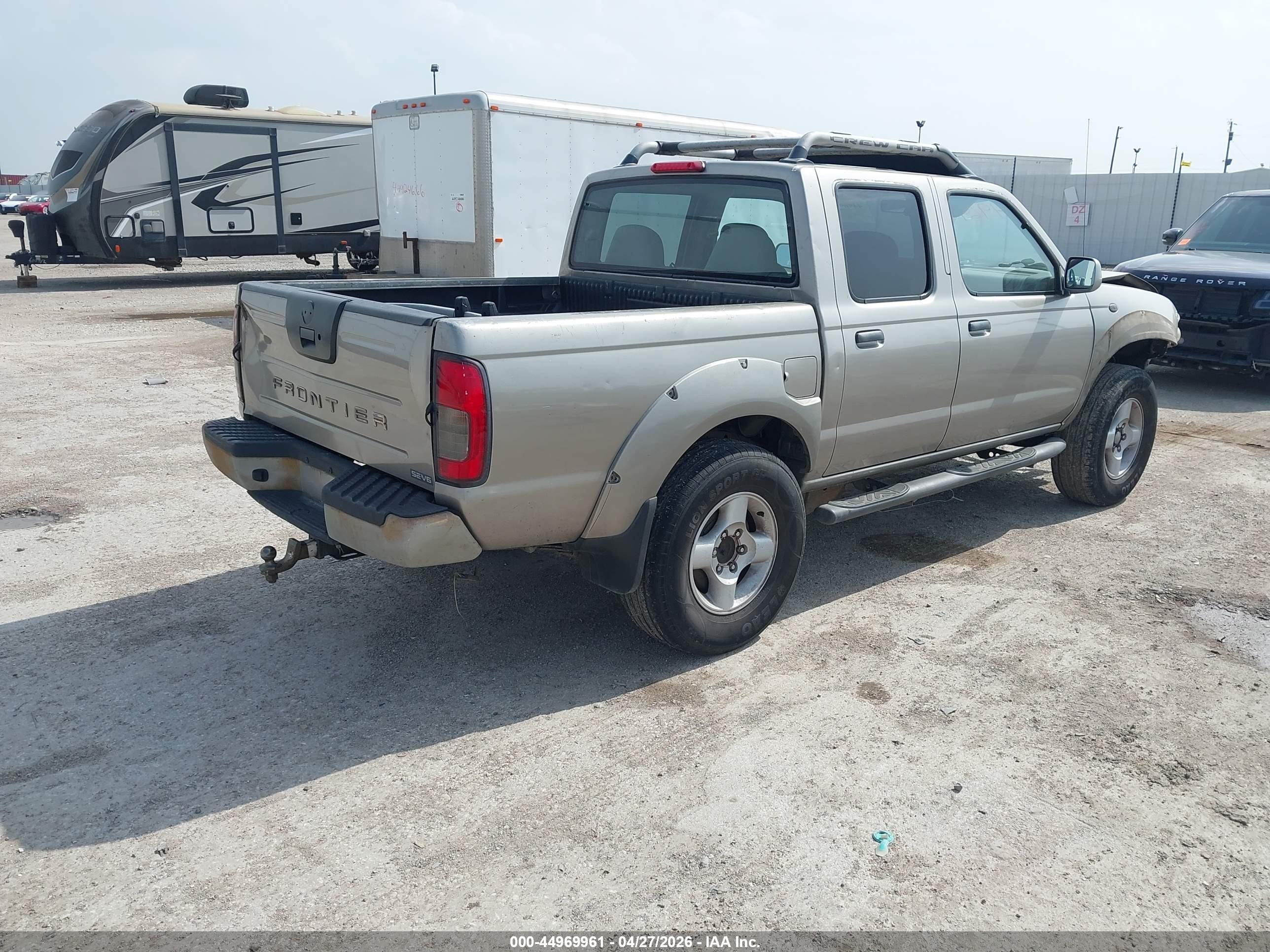 NISSAN FRONTIER image 4