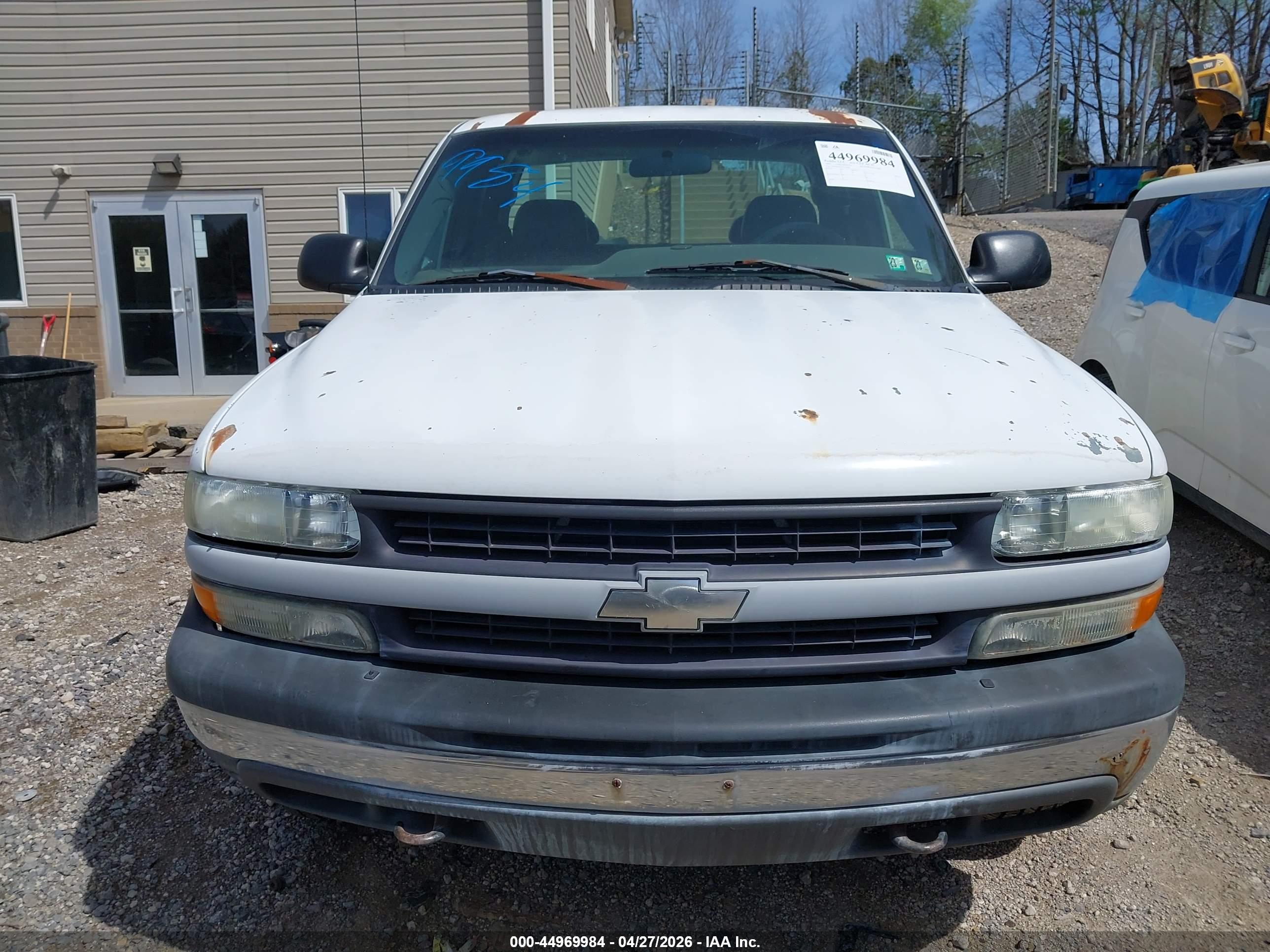 CHEVROLET SILVERADO image 6