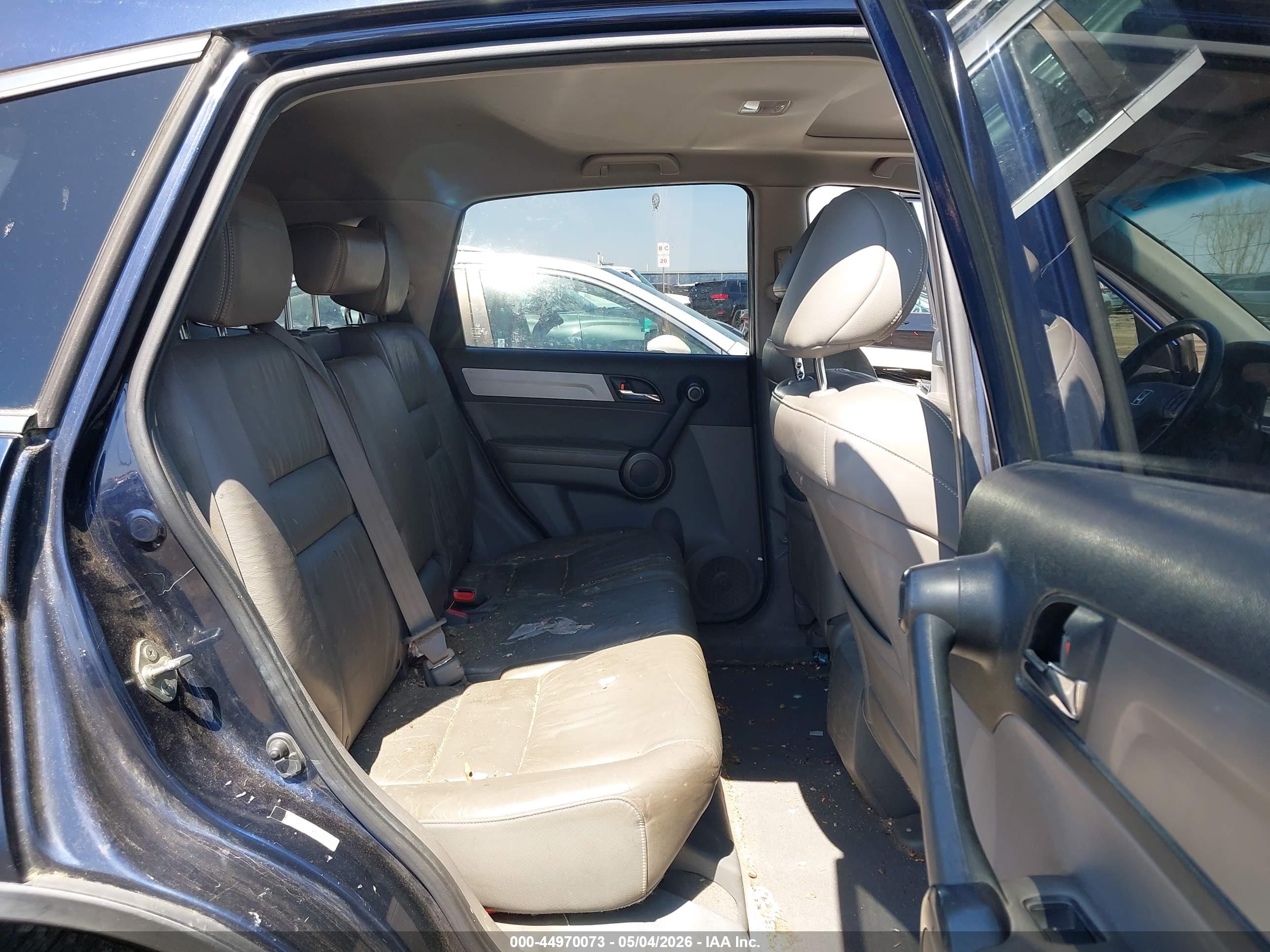 HONDA CR-V image 8