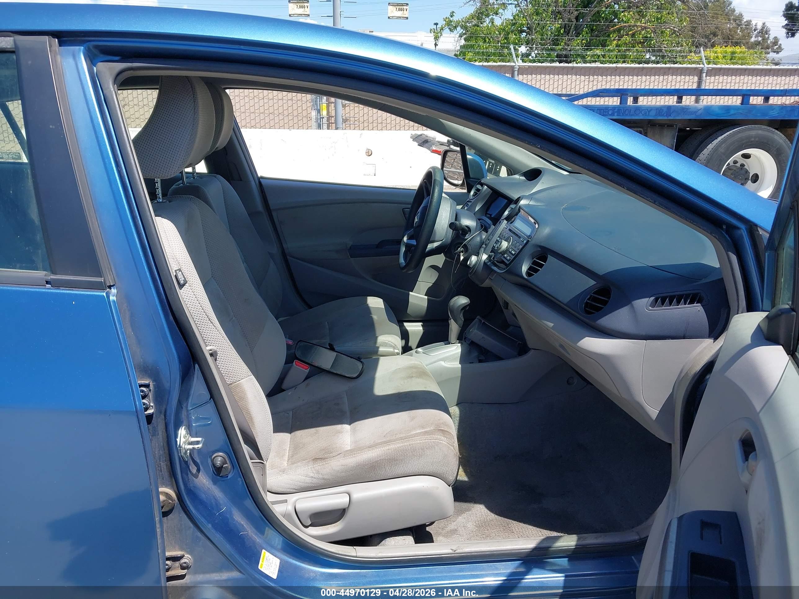 HONDA INSIGHT image 5