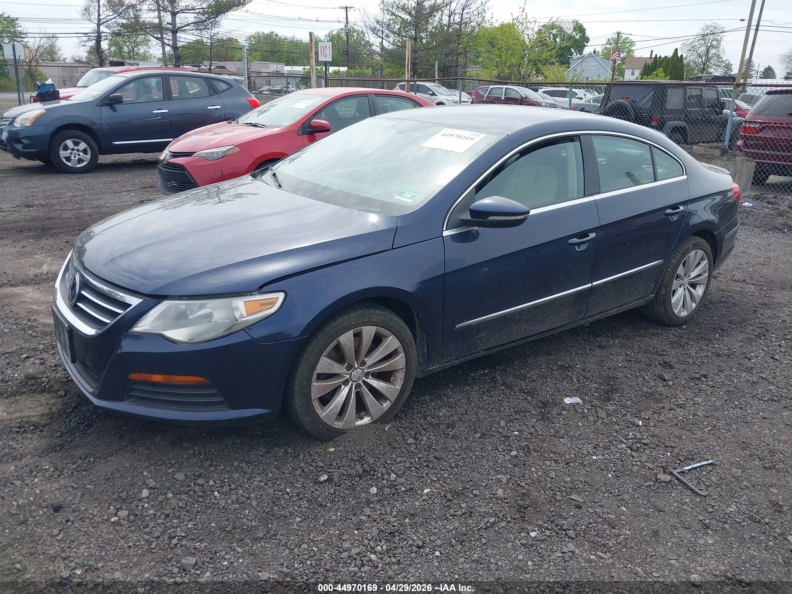 VOLKSWAGEN CC image 2