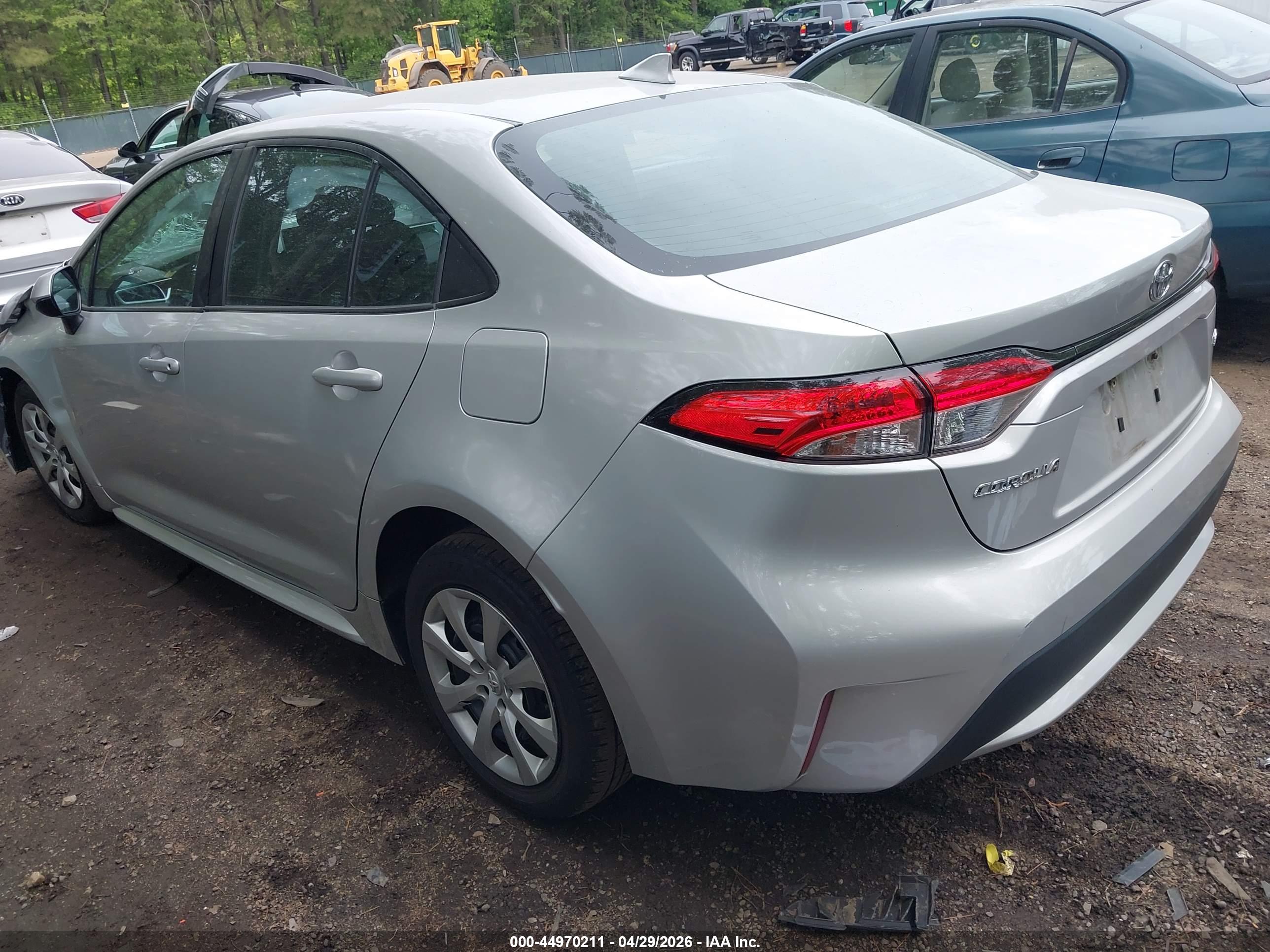 TOYOTA COROLLA image 3