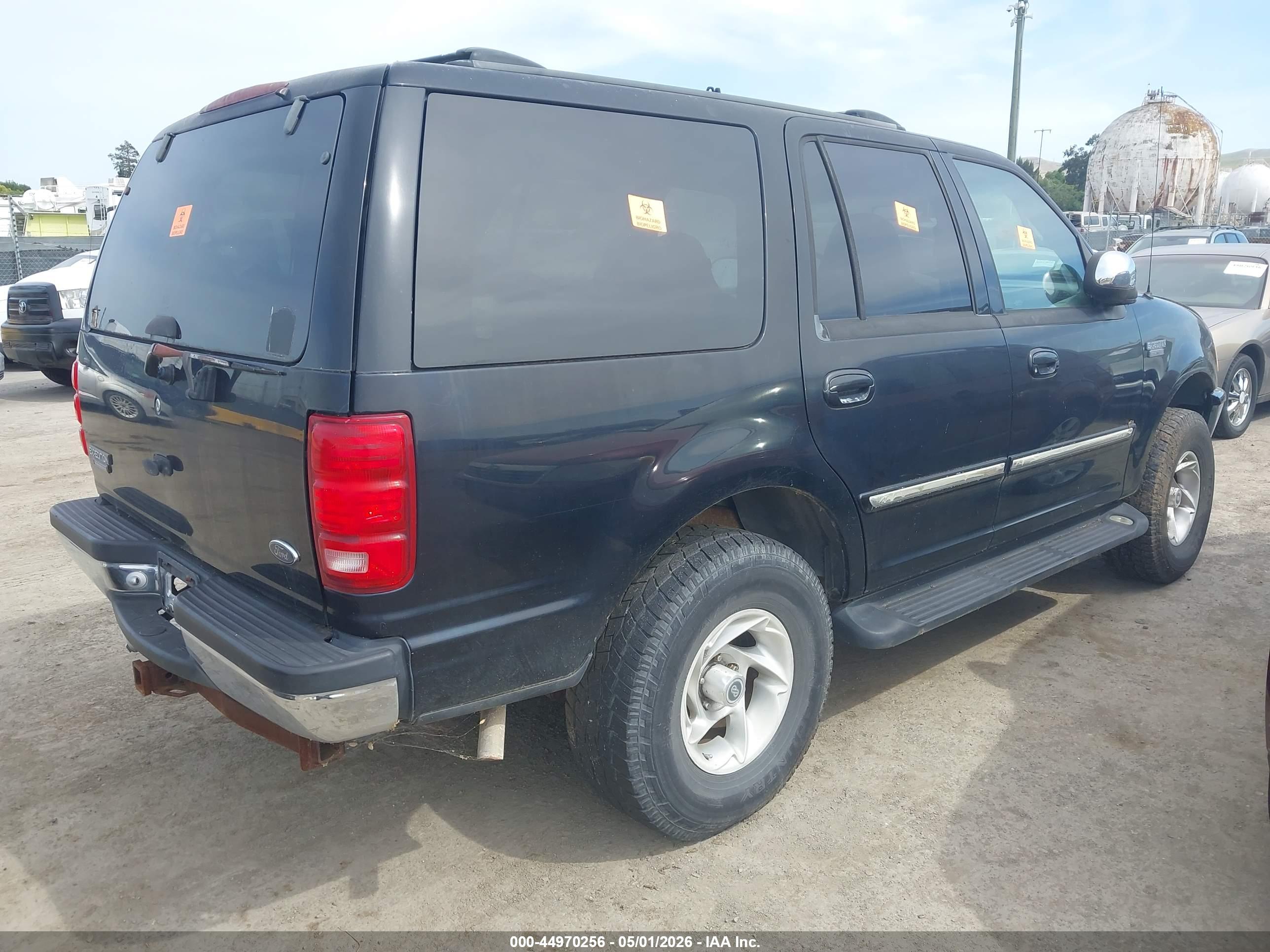 FORD EXPEDITION image 4