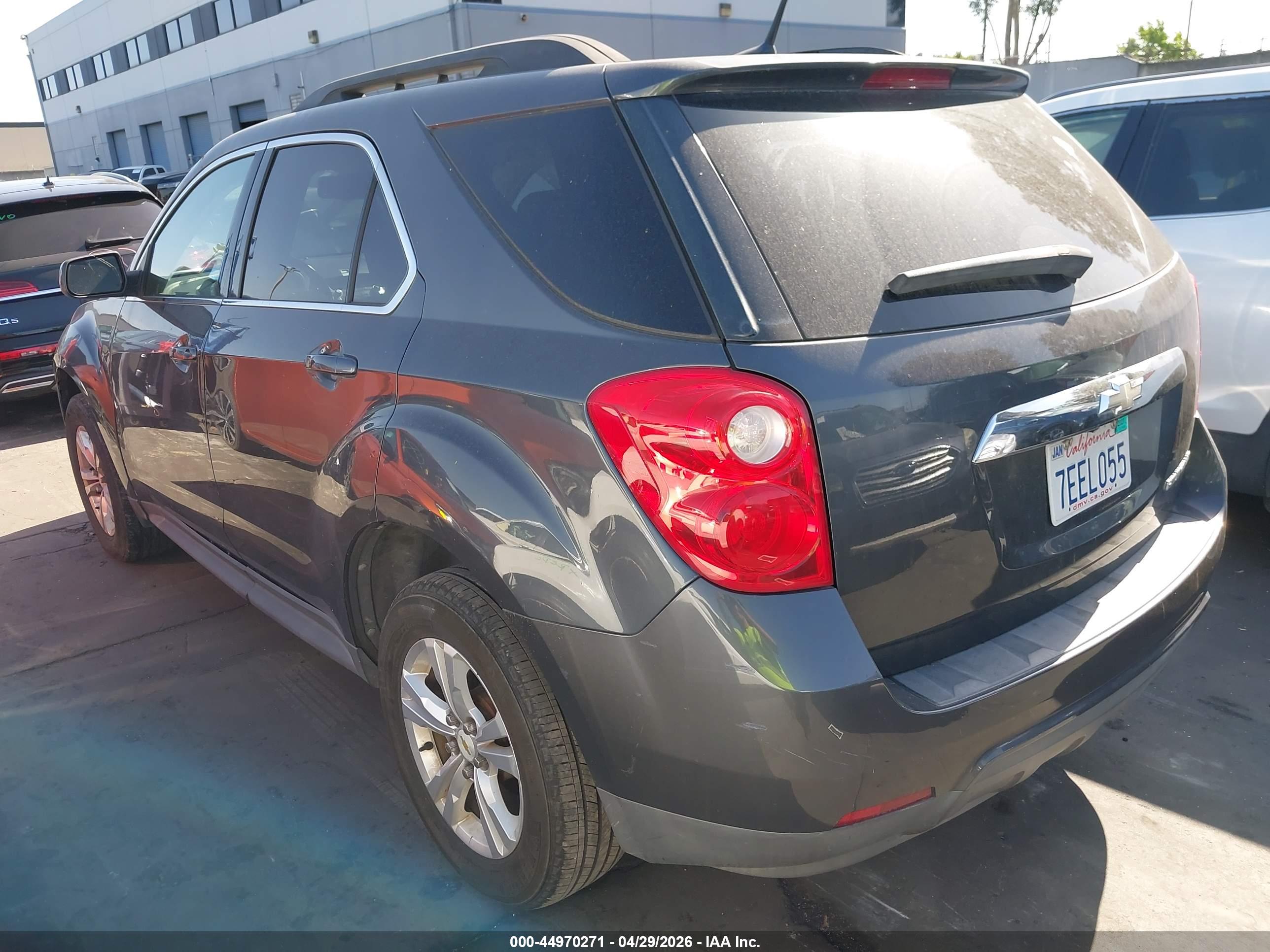 CHEVROLET EQUINOX image 3