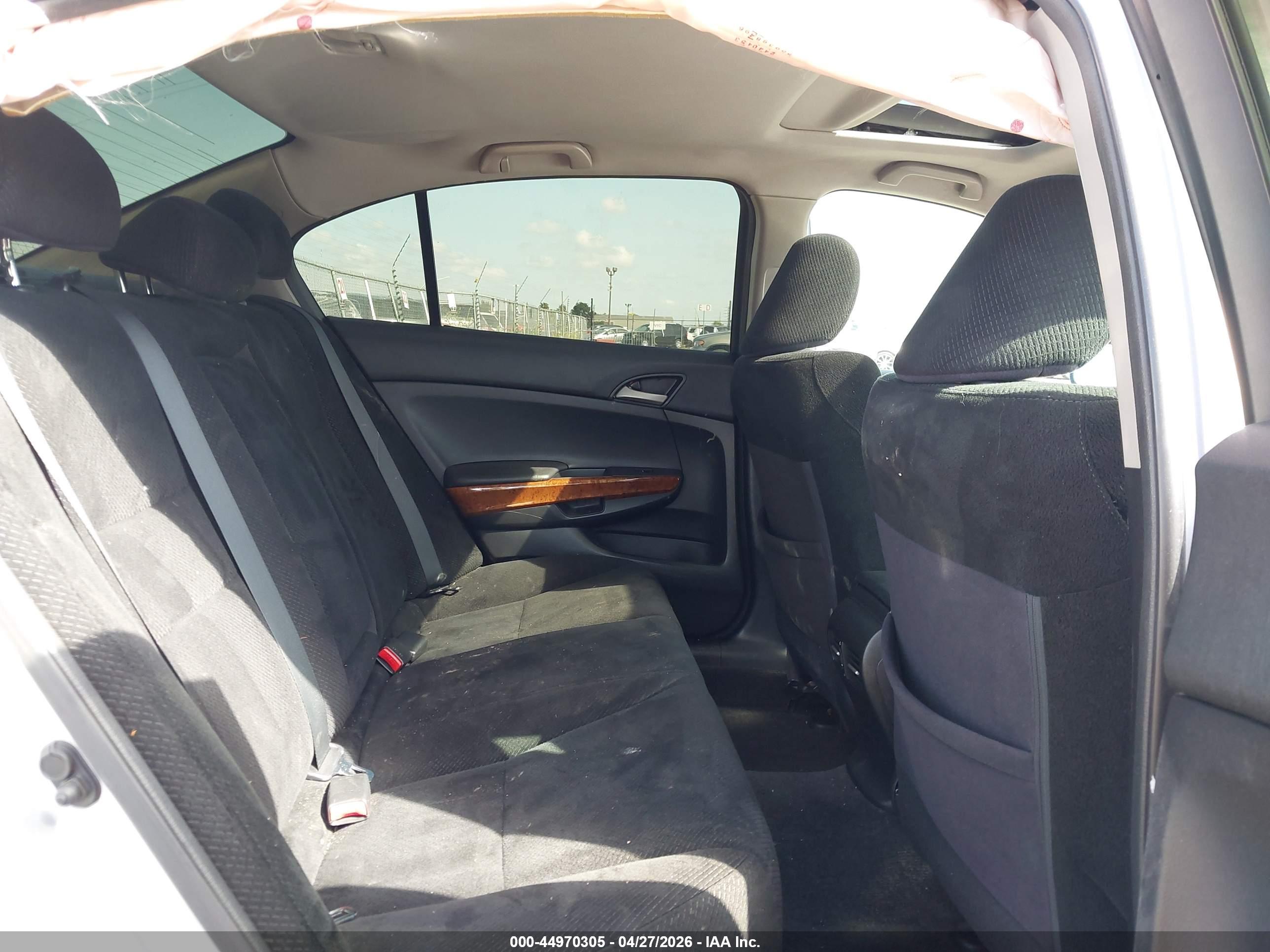 HONDA ACCORD image 8