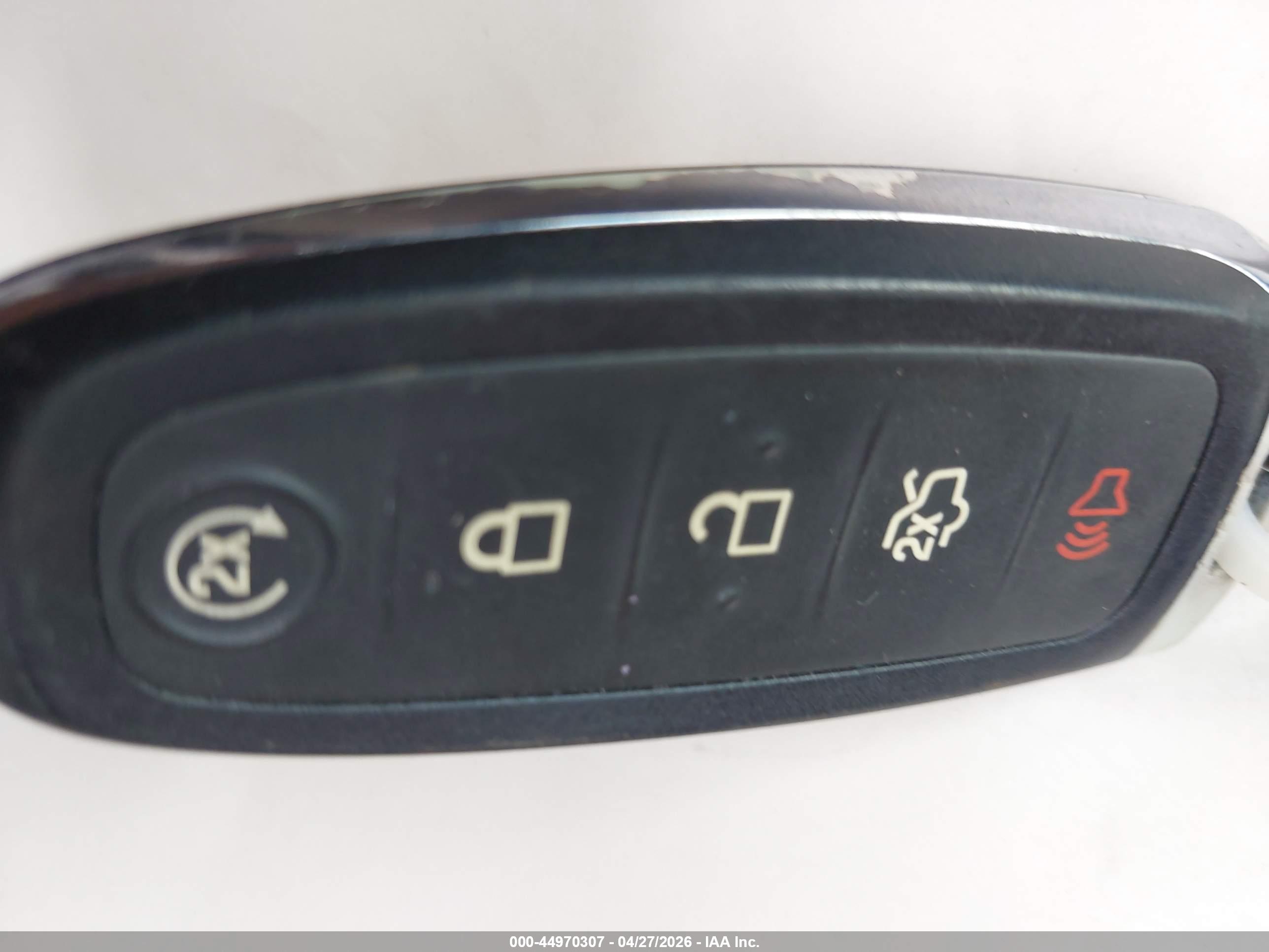 FORD C-MAX image 11