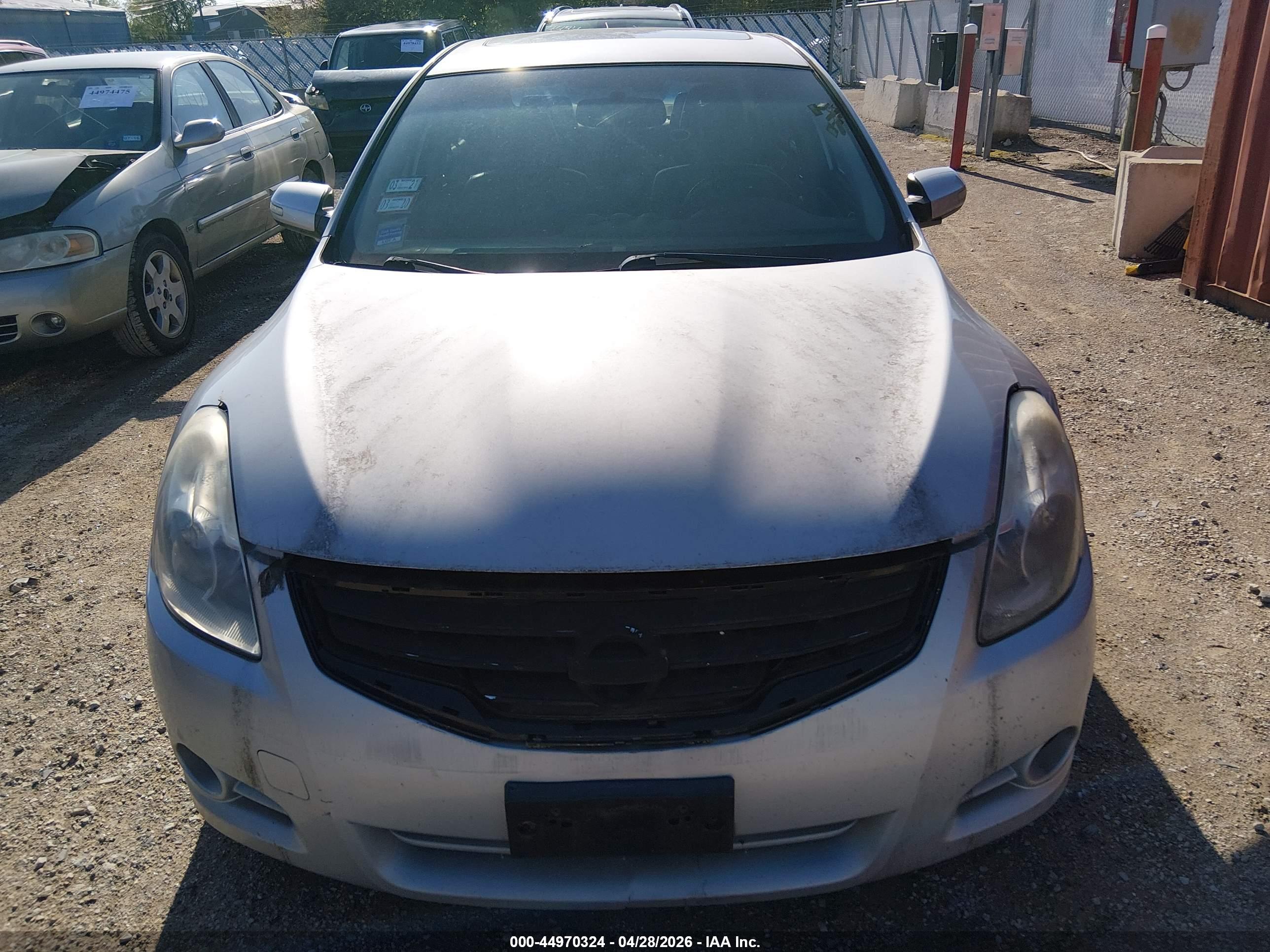 NISSAN ALTIMA image 6