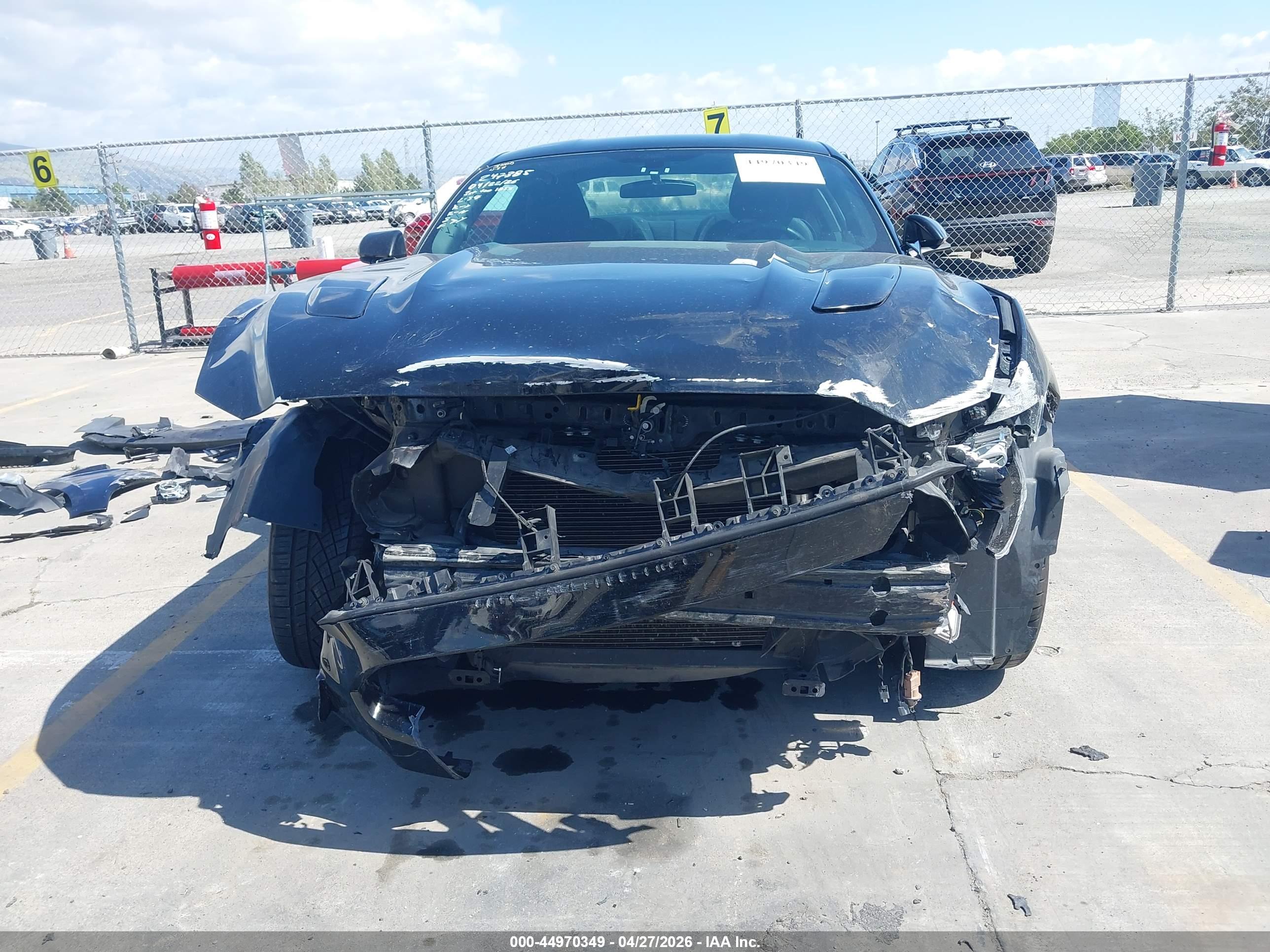 FORD MUSTANG image 6