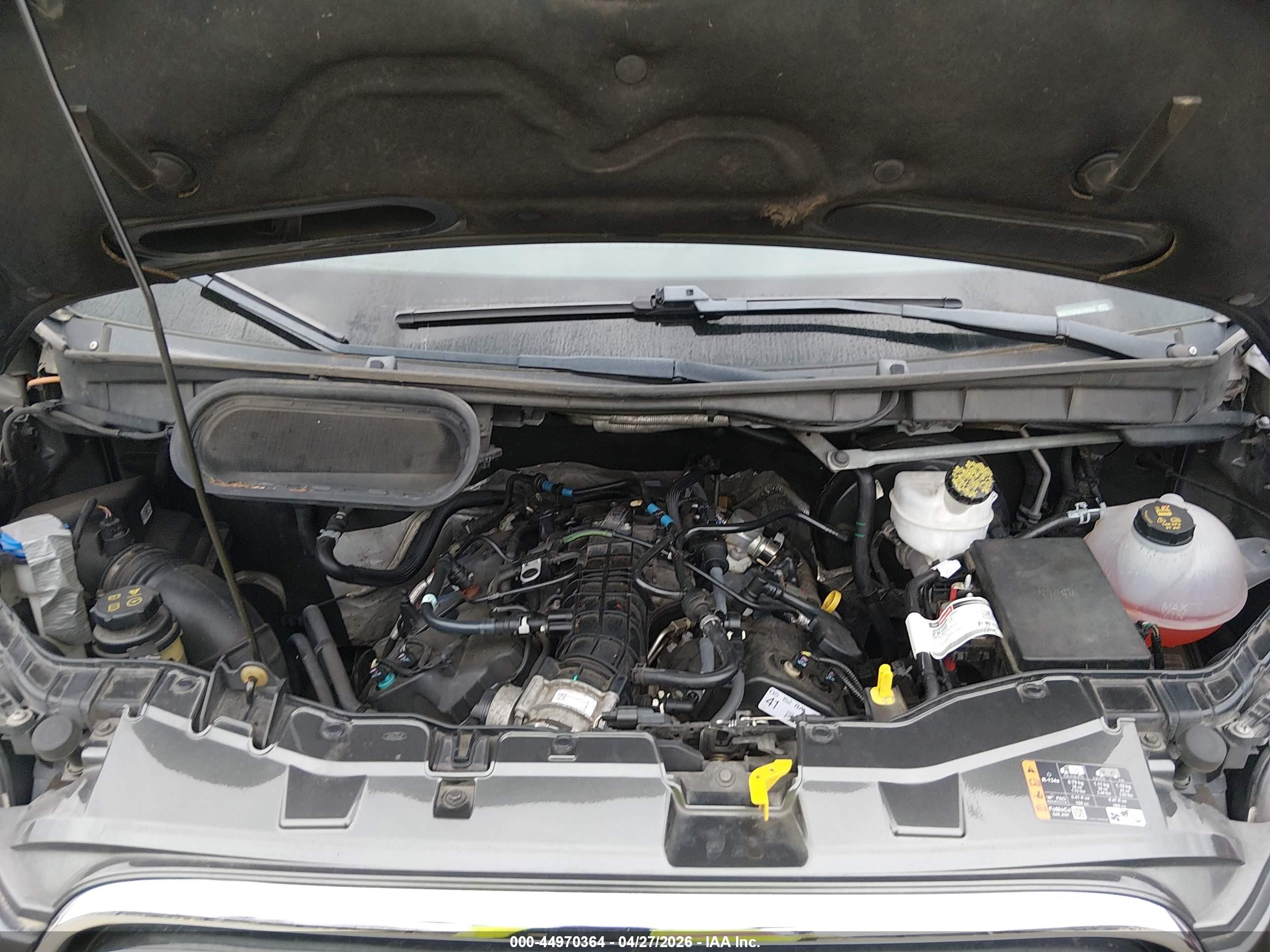 FORD TRANSIT-150 image 10